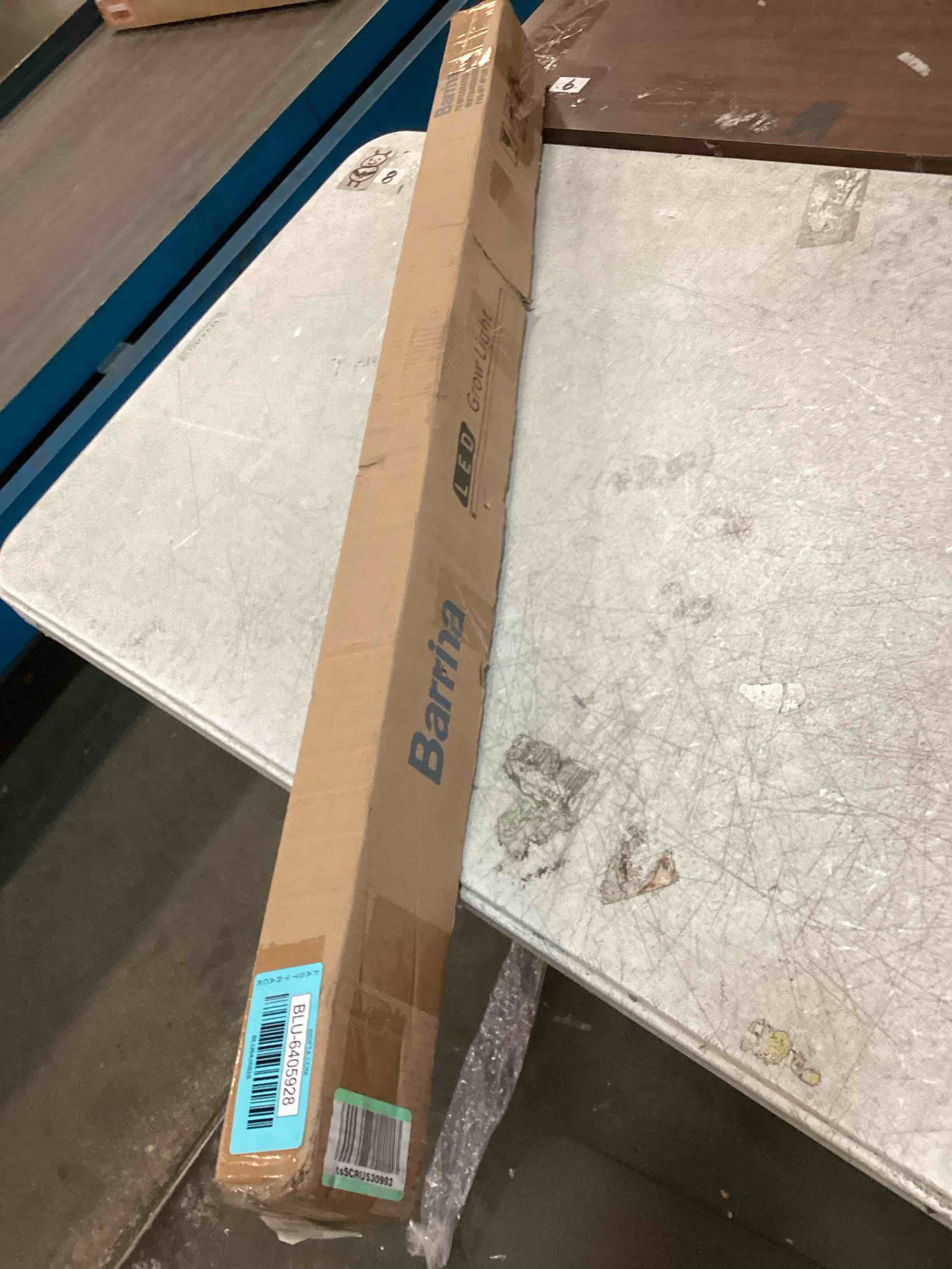 https://s3.amazonaws.com/lotting-images-prod/bidfta/BLU6405928_1719419049858.jpeg
