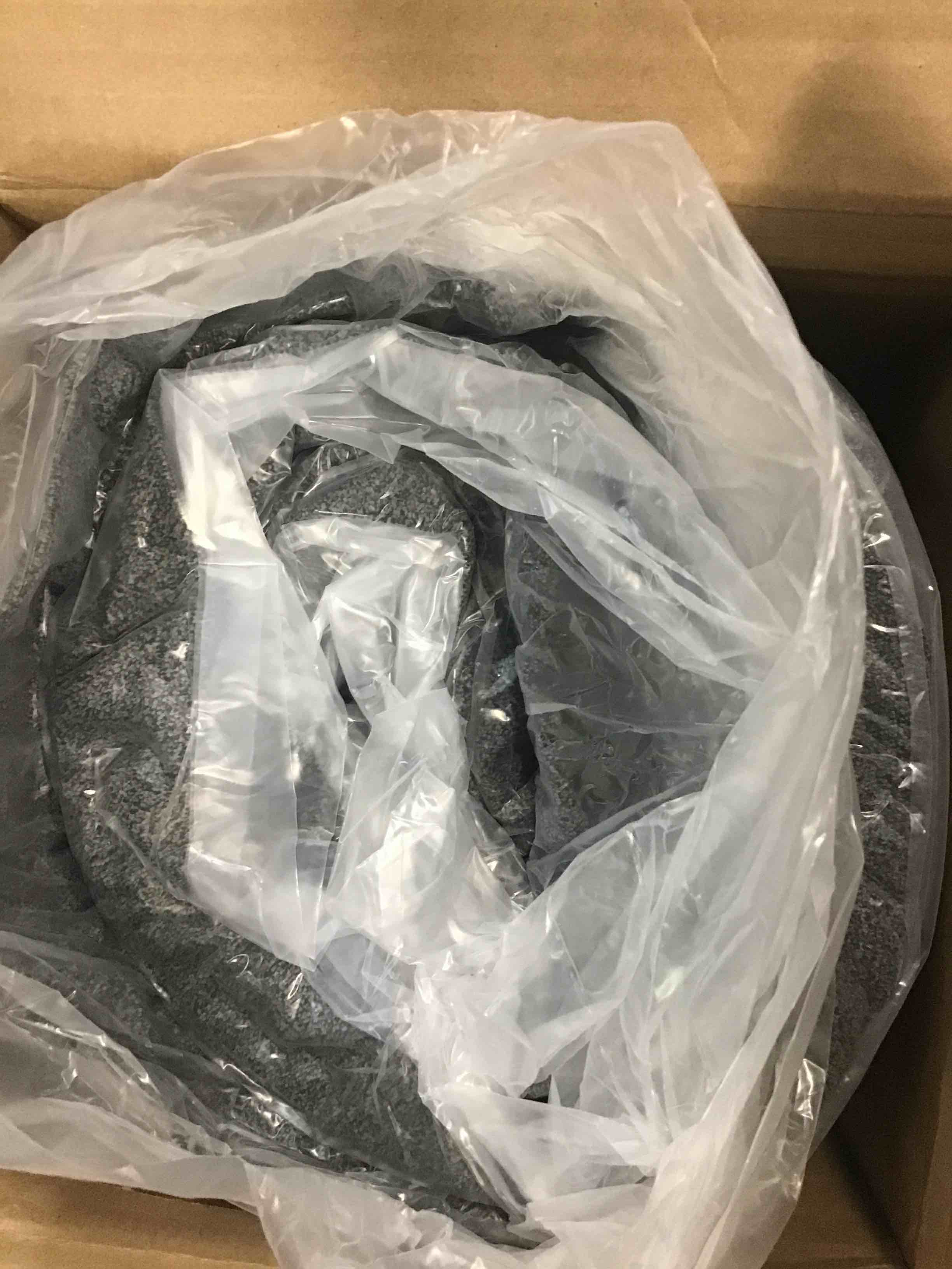 https://s3.amazonaws.com/lotting-images-prod/bidfta/BLU6406179_1719535982677.jpeg