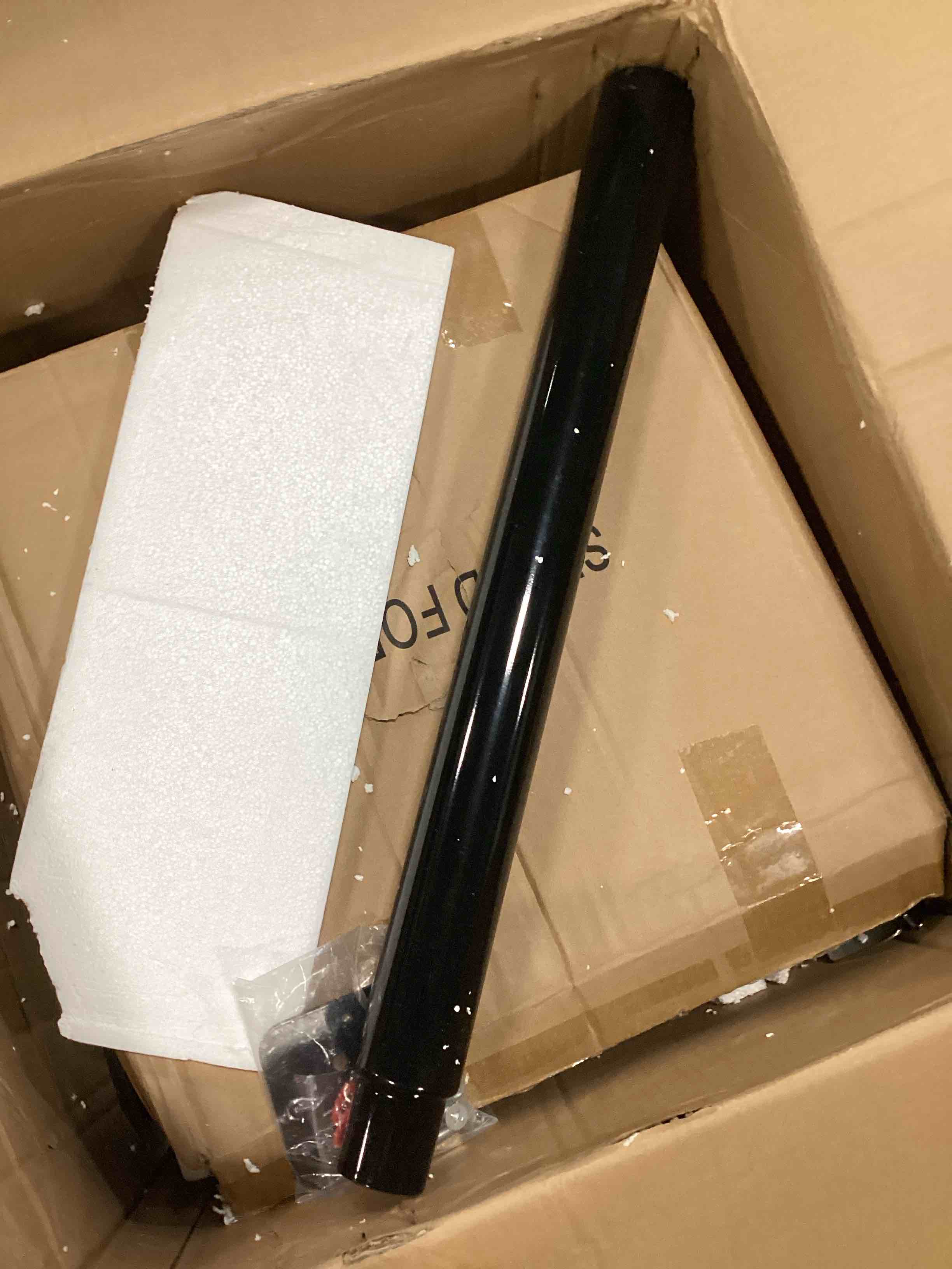 https://s3.amazonaws.com/lotting-images-prod/bidfta/BLU6406339_1719634869846.jpeg