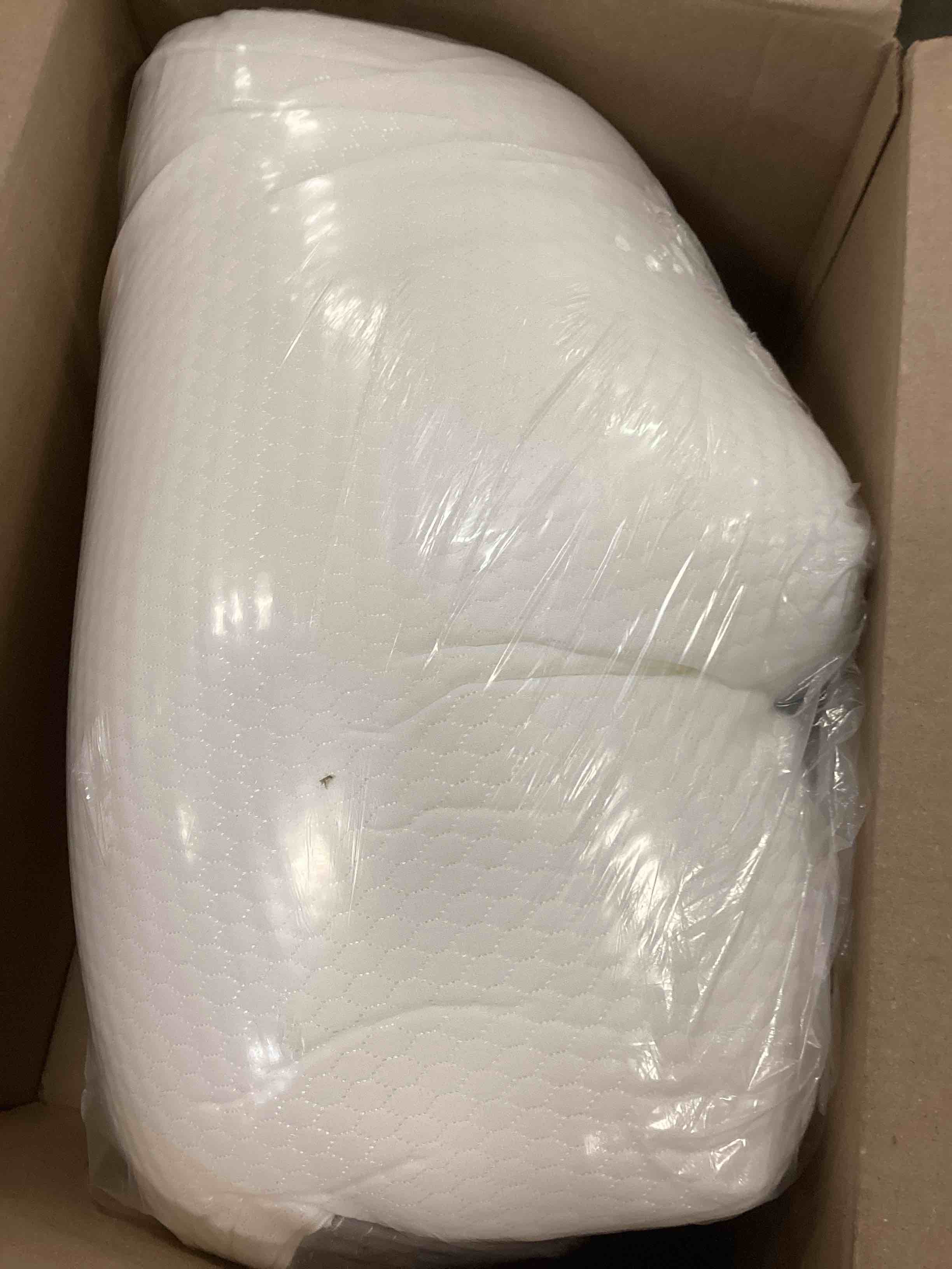 https://s3.amazonaws.com/lotting-images-prod/bidfta/BLU6406427_1719888701911.jpeg