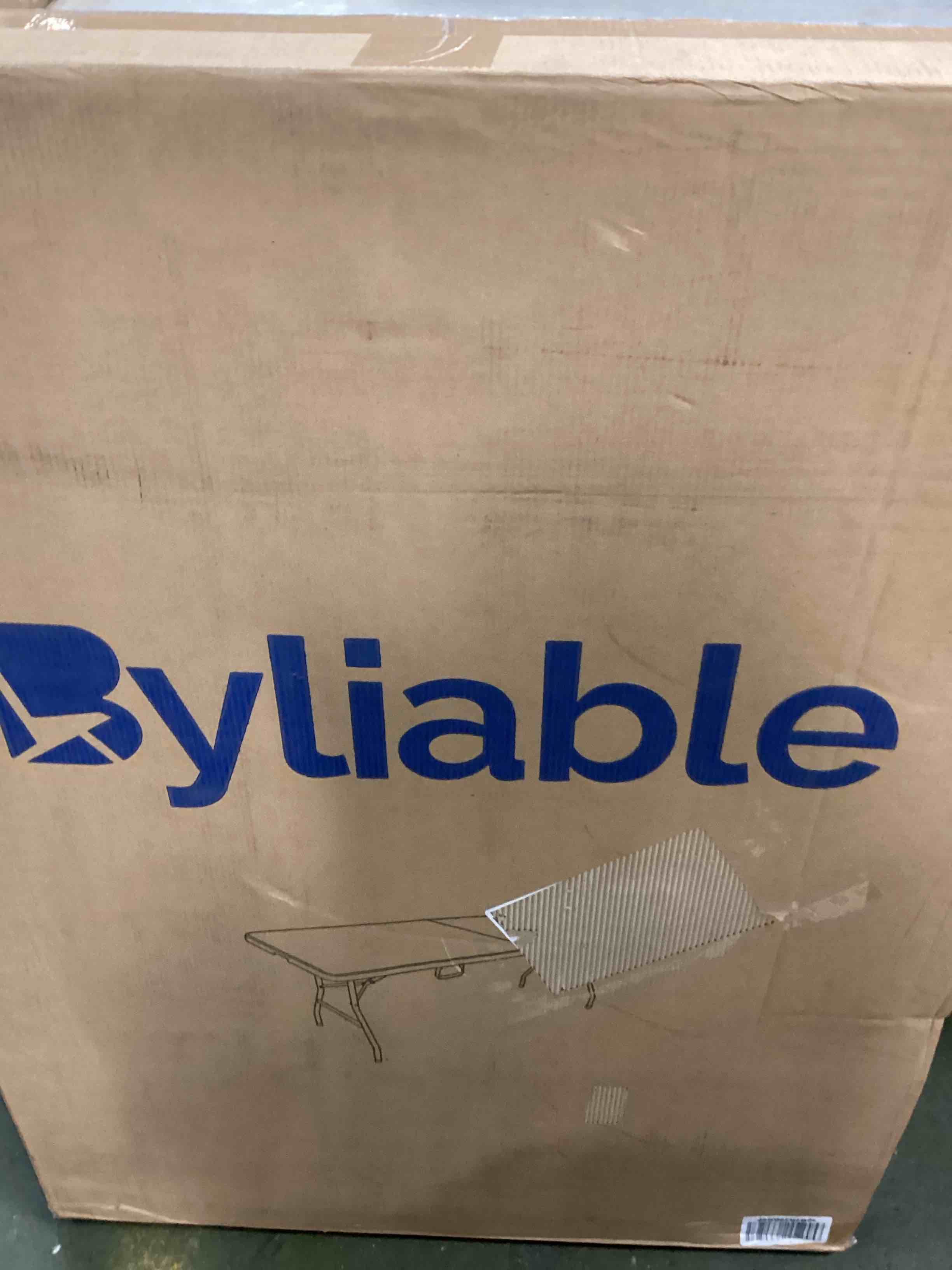 https://s3.amazonaws.com/lotting-images-prod/bidfta/BLU6406517_1719963449640.jpeg