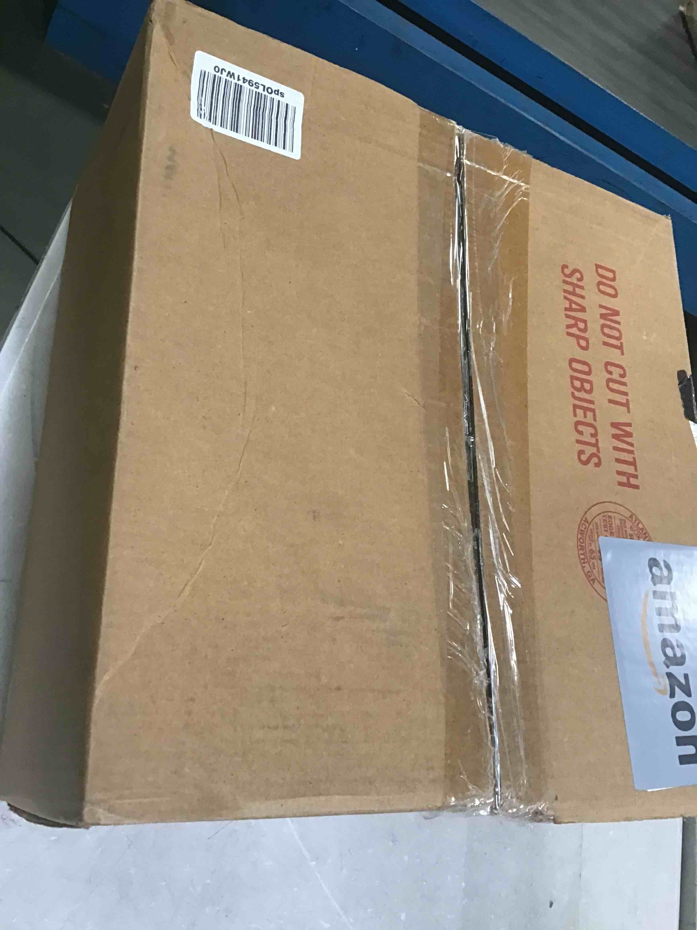 https://s3.amazonaws.com/lotting-images-prod/bidfta/BLU6408496_1719236585511.jpeg