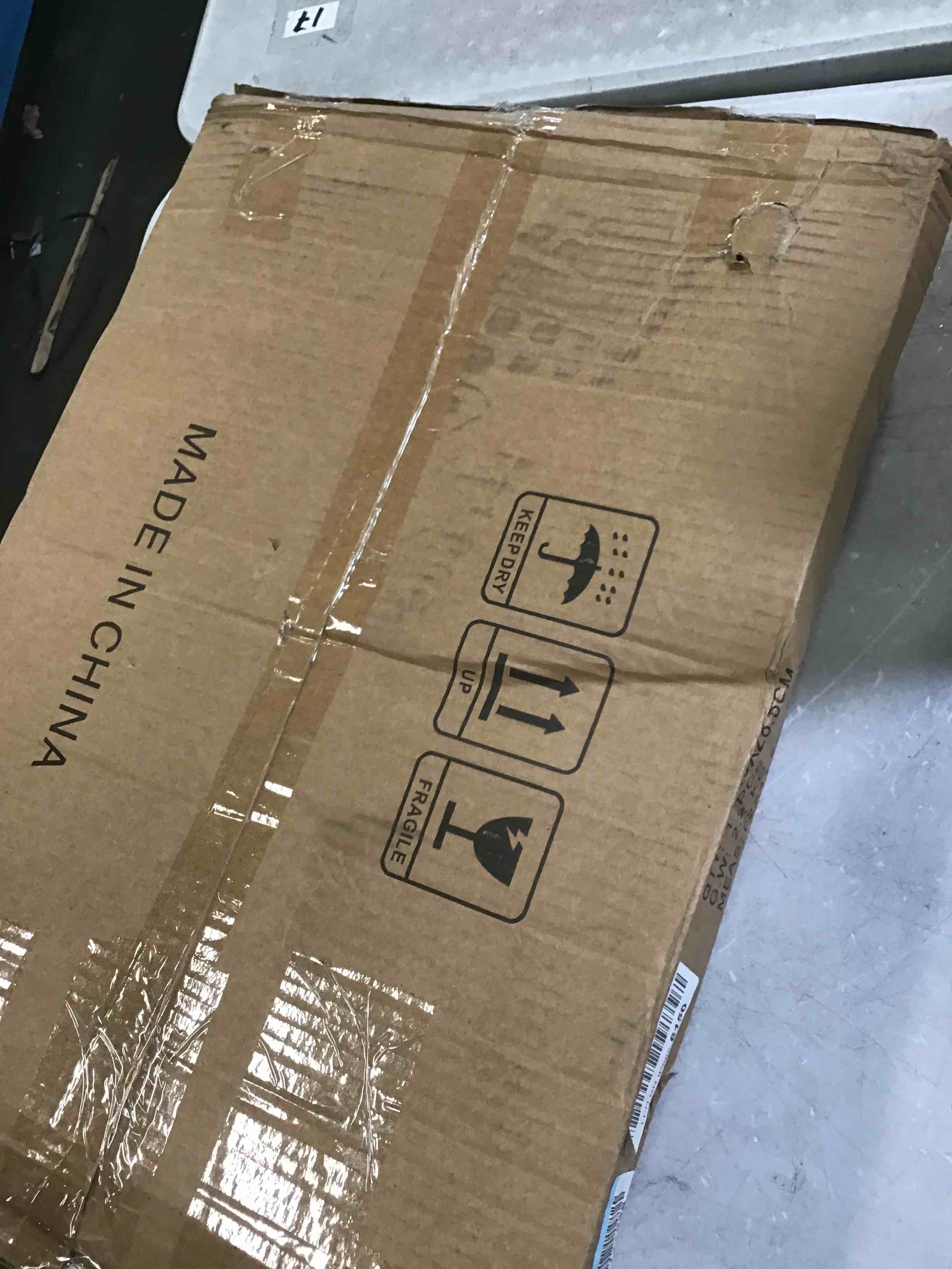 https://s3.amazonaws.com/lotting-images-prod/bidfta/BLU6408580_1719245133477.jpeg