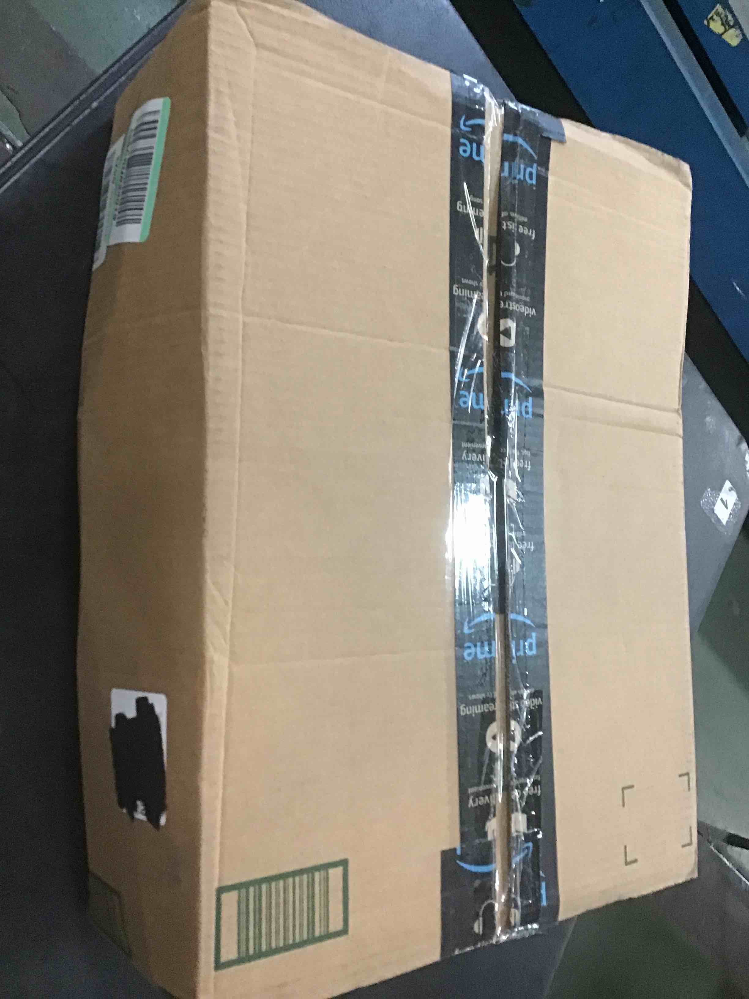 https://s3.amazonaws.com/lotting-images-prod/bidfta/BLU6409118_1719427650411.jpeg
