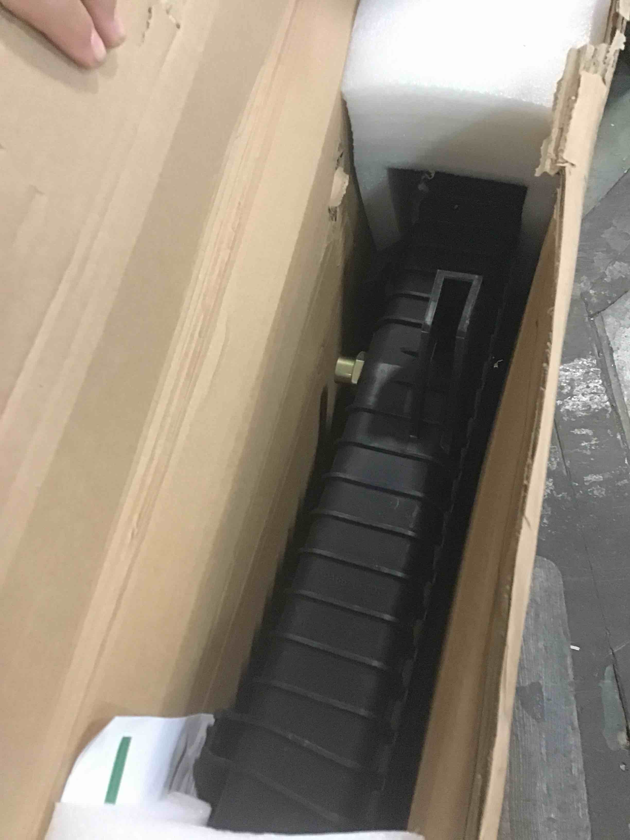 https://s3.amazonaws.com/lotting-images-prod/bidfta/BLU6409384_1719499489764.jpeg