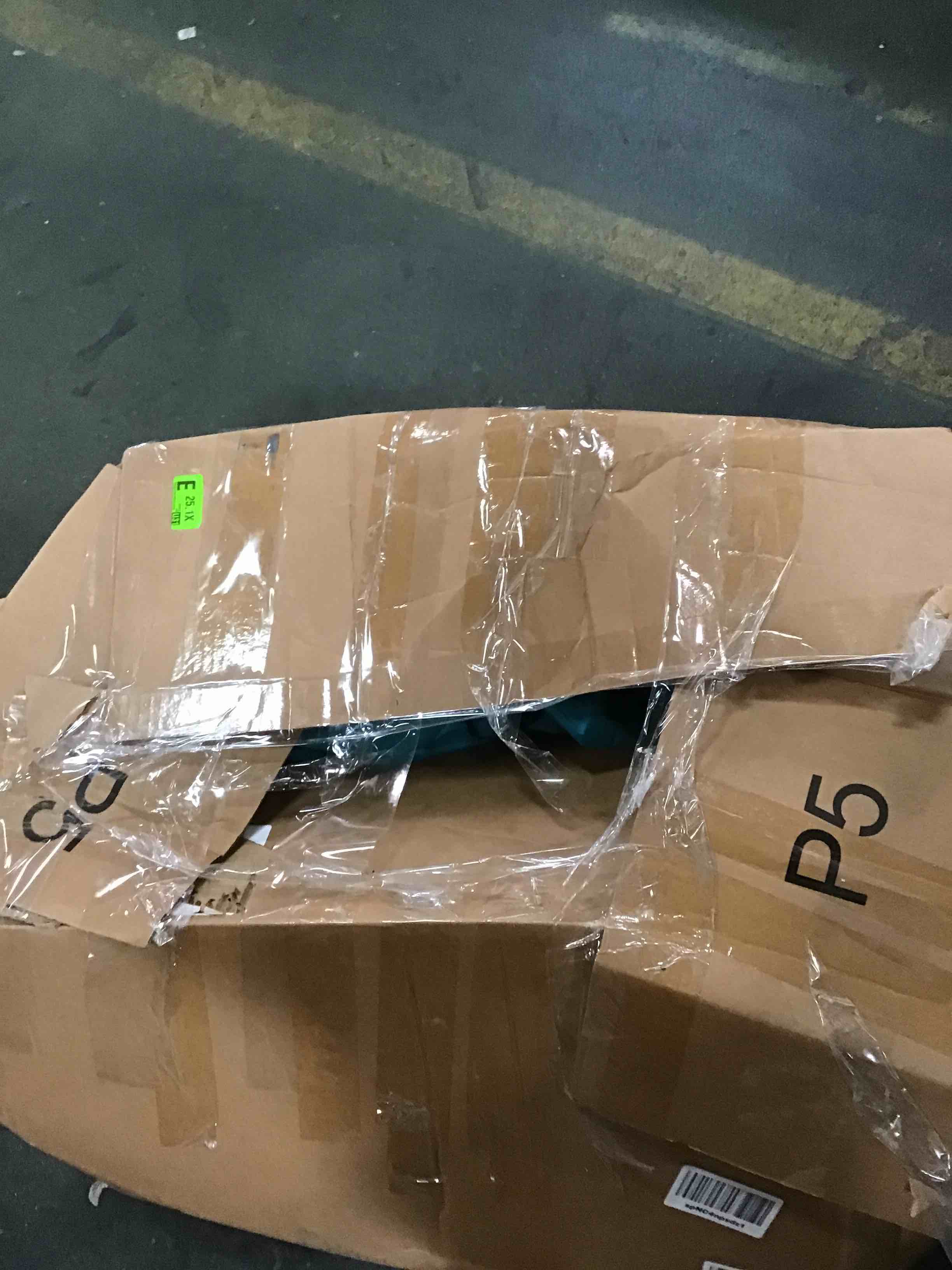 https://s3.amazonaws.com/lotting-images-prod/bidfta/BLU6409502_1719522630557.jpeg
