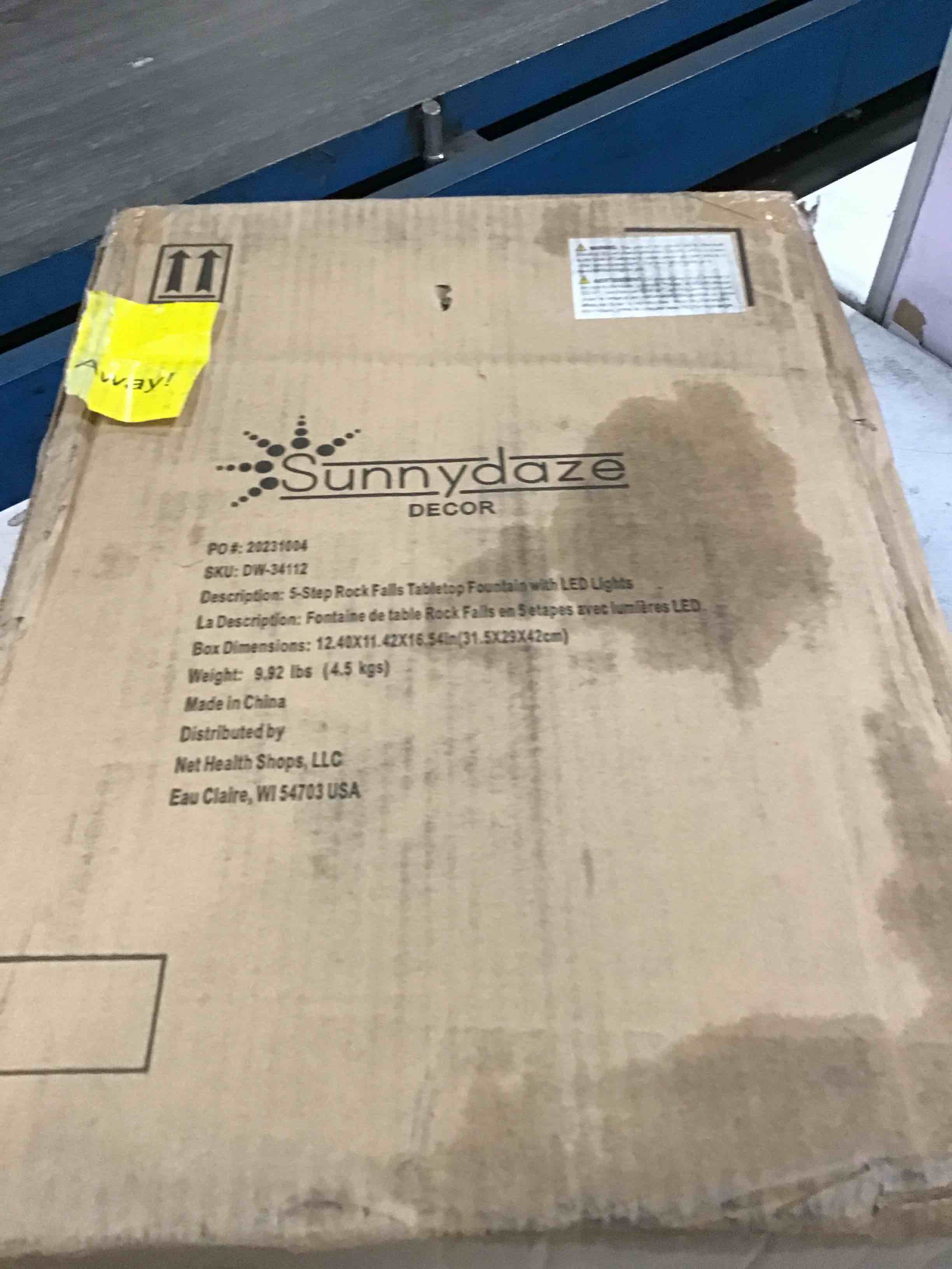 https://s3.amazonaws.com/lotting-images-prod/bidfta/BLU6409567_1719535745311.jpeg