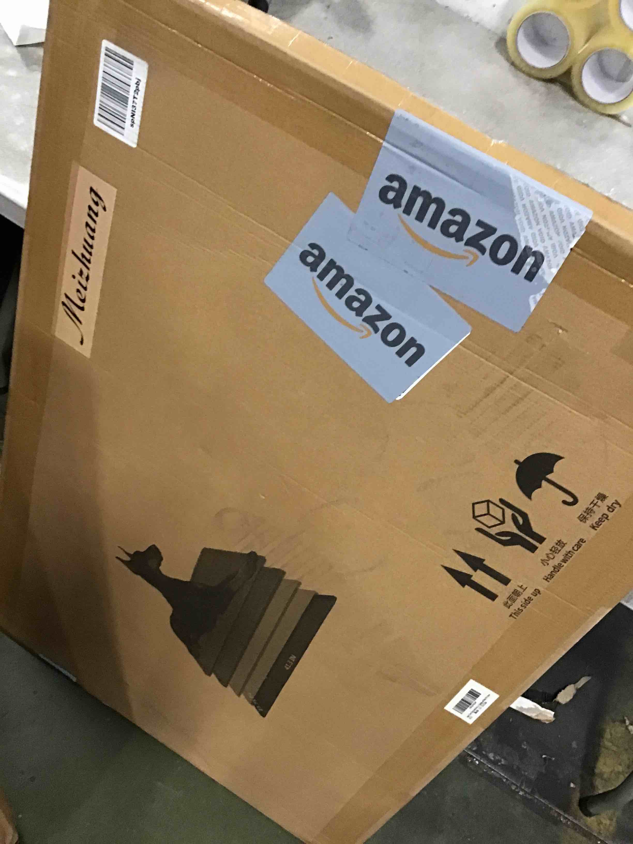 https://s3.amazonaws.com/lotting-images-prod/bidfta/BLU6409722_1719840387837.jpeg