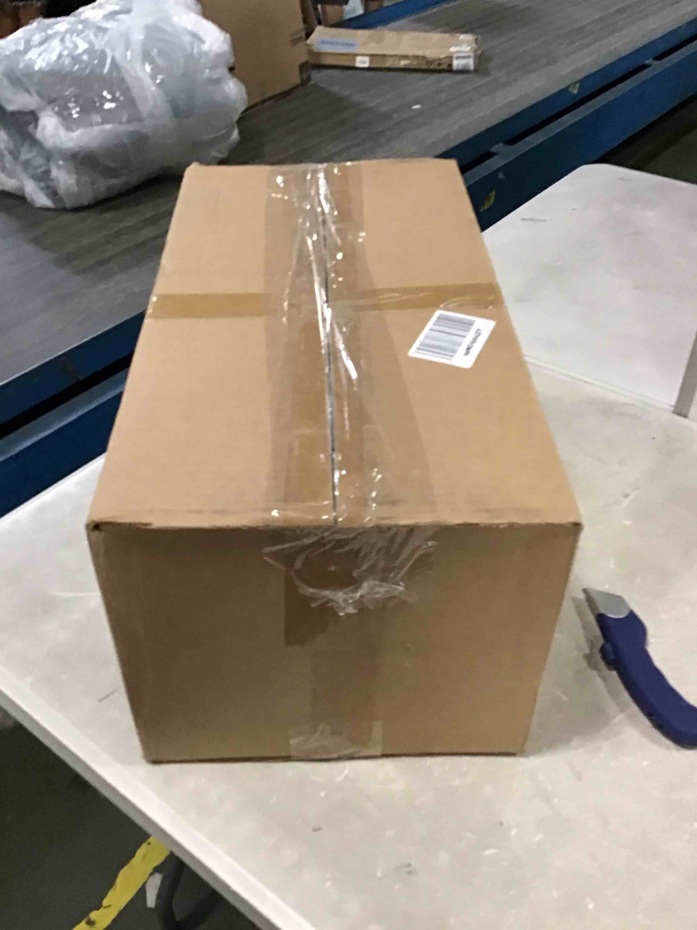 https://s3.amazonaws.com/lotting-images-prod/bidfta/BLU6410338_1719067439139.jpeg