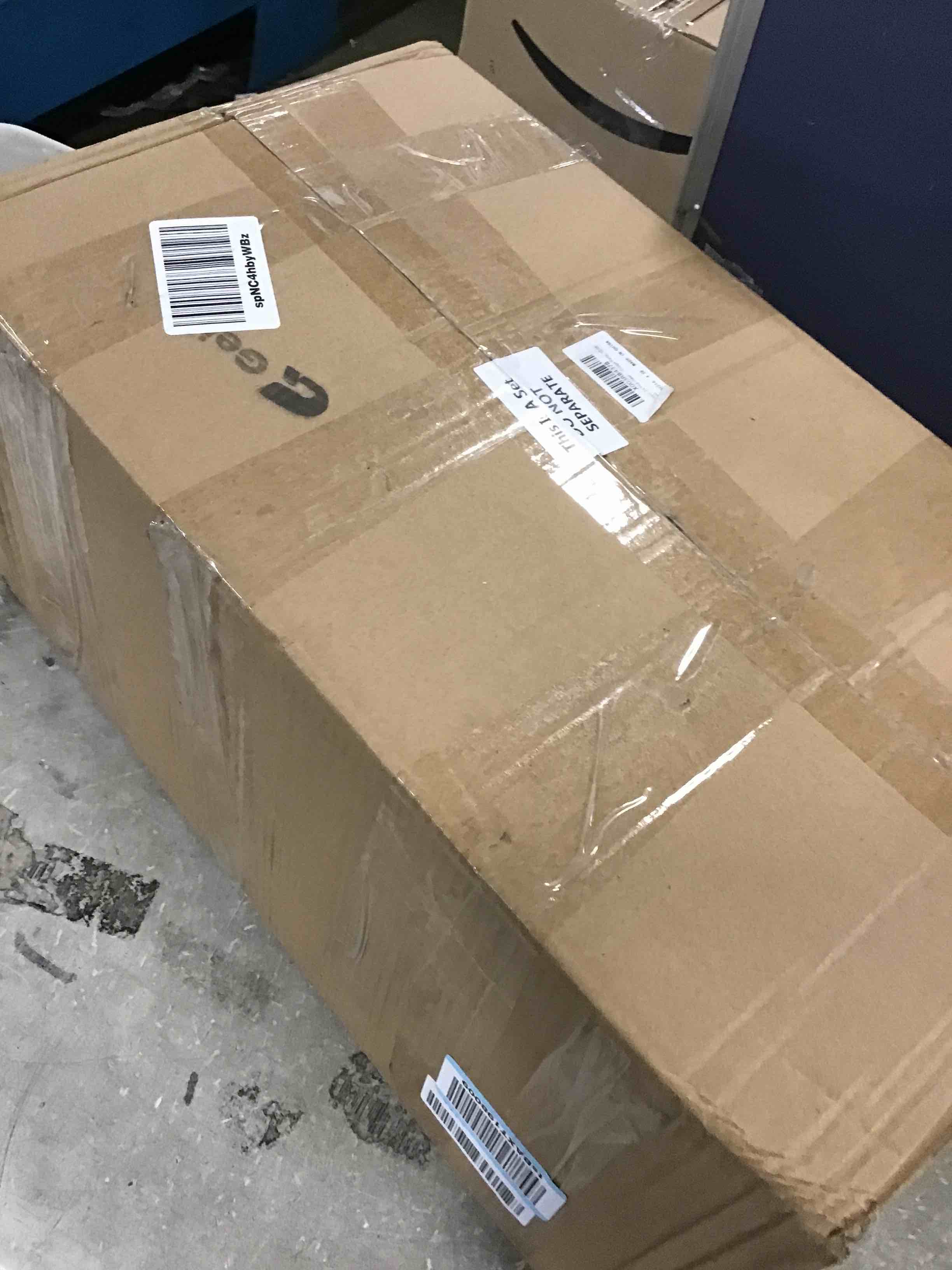 https://s3.amazonaws.com/lotting-images-prod/bidfta/BLU6410393_1719254581306.jpeg