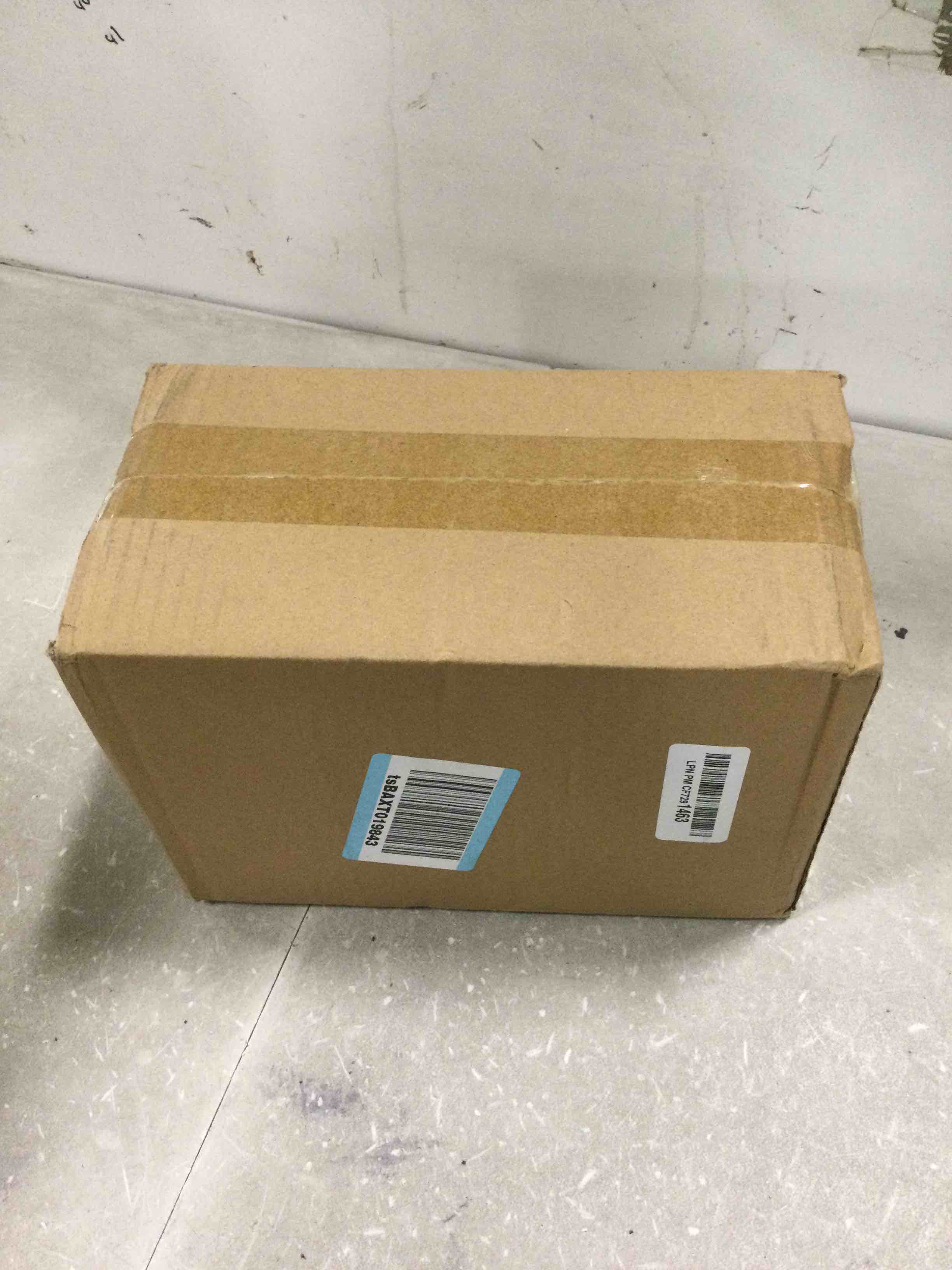 https://s3.amazonaws.com/lotting-images-prod/bidfta/BLU6410436_1719314185773.jpeg