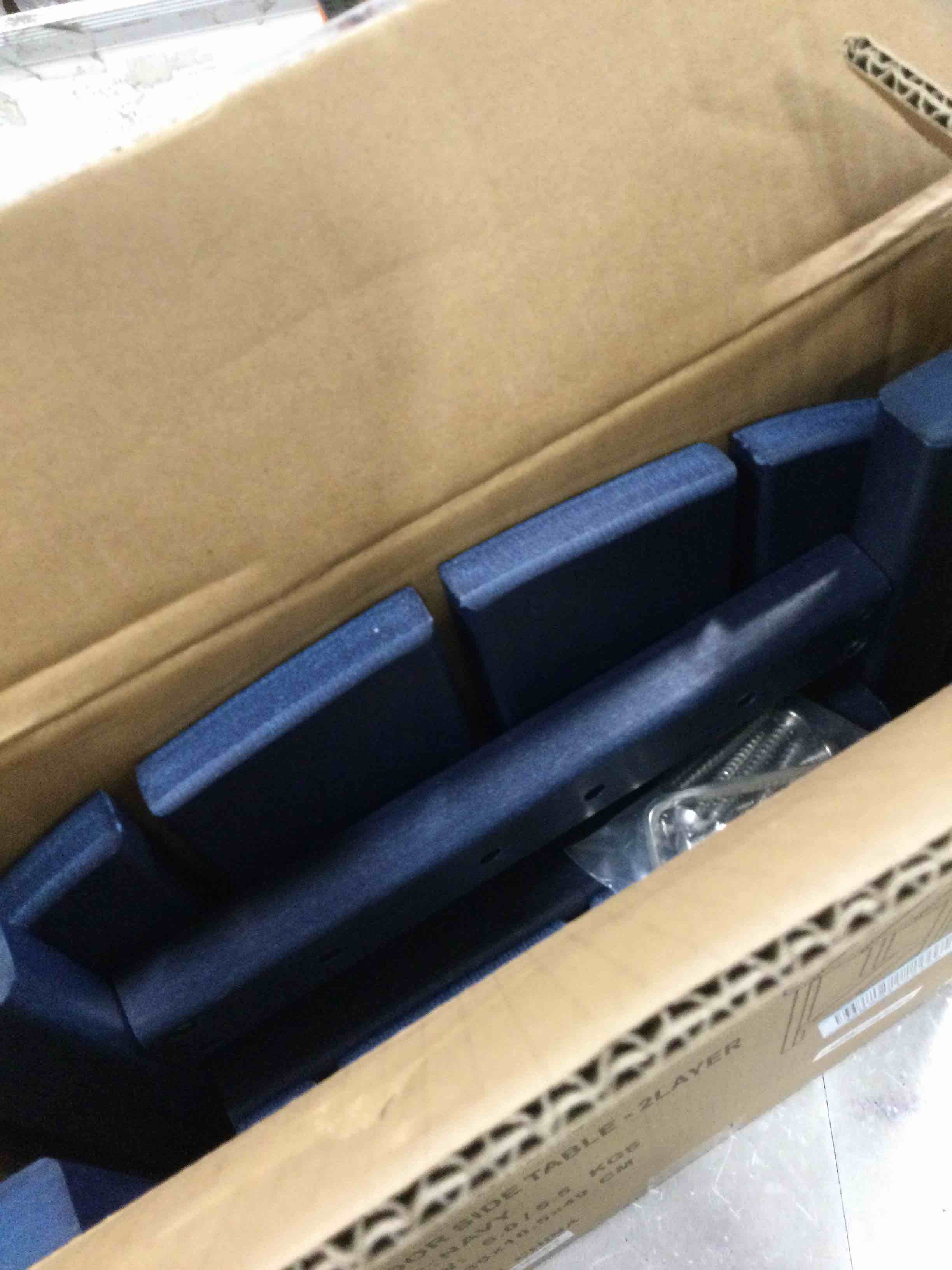 https://s3.amazonaws.com/lotting-images-prod/bidfta/BLU6410528_1719325828176.jpeg