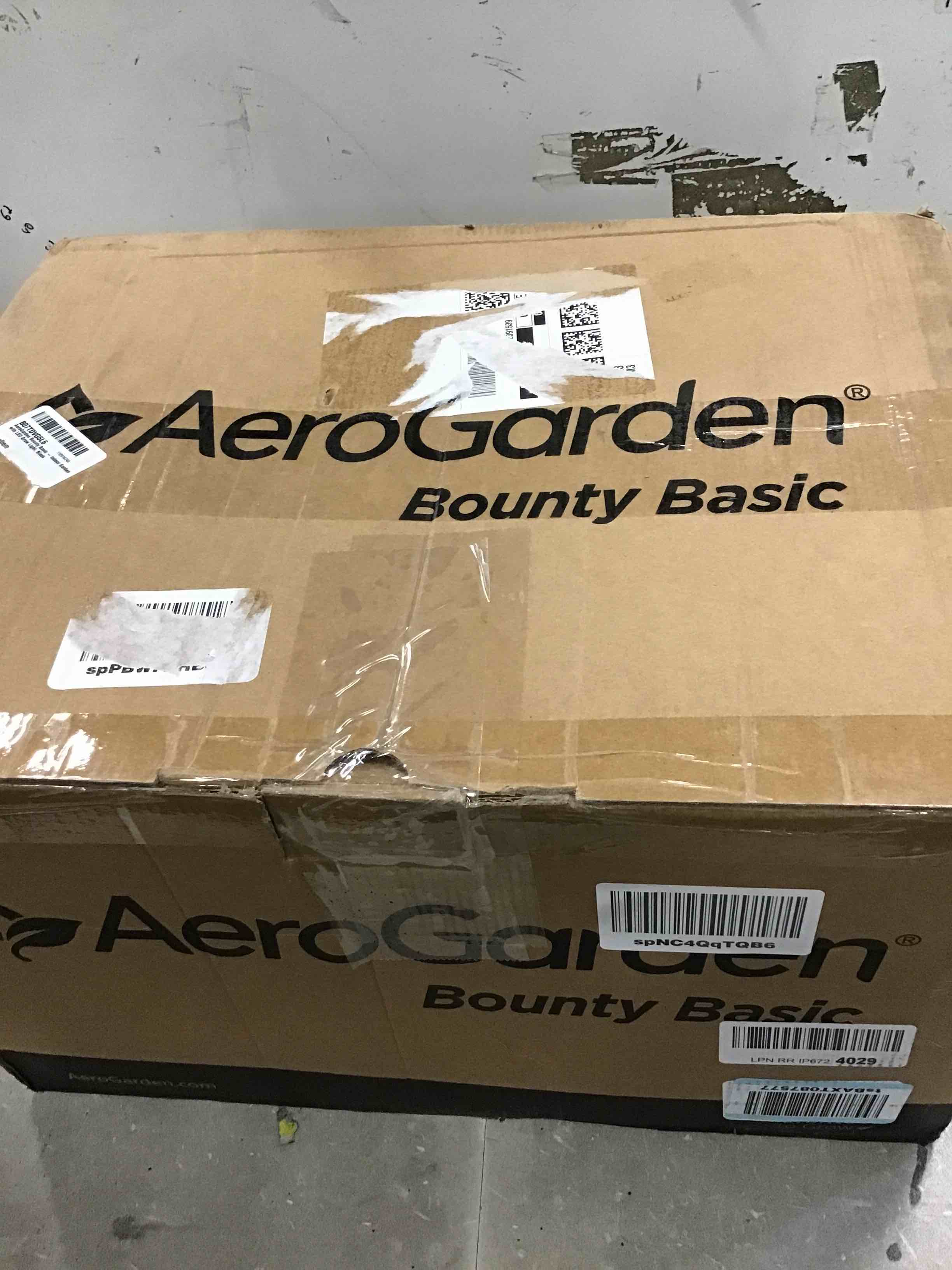 https://s3.amazonaws.com/lotting-images-prod/bidfta/BLU6410669_1719346508663.jpeg