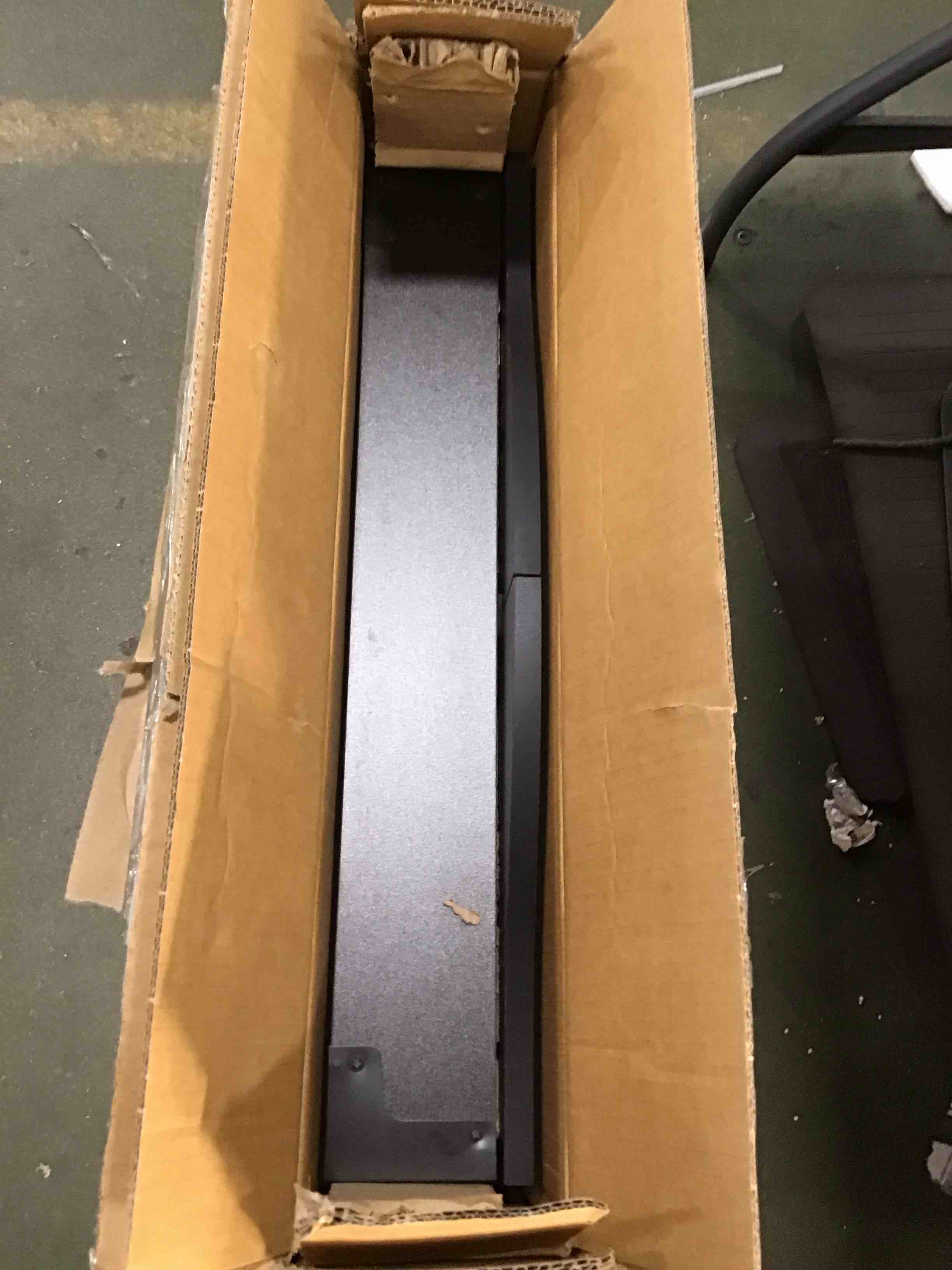 https://s3.amazonaws.com/lotting-images-prod/bidfta/BLU6411062_1719534086999.jpeg