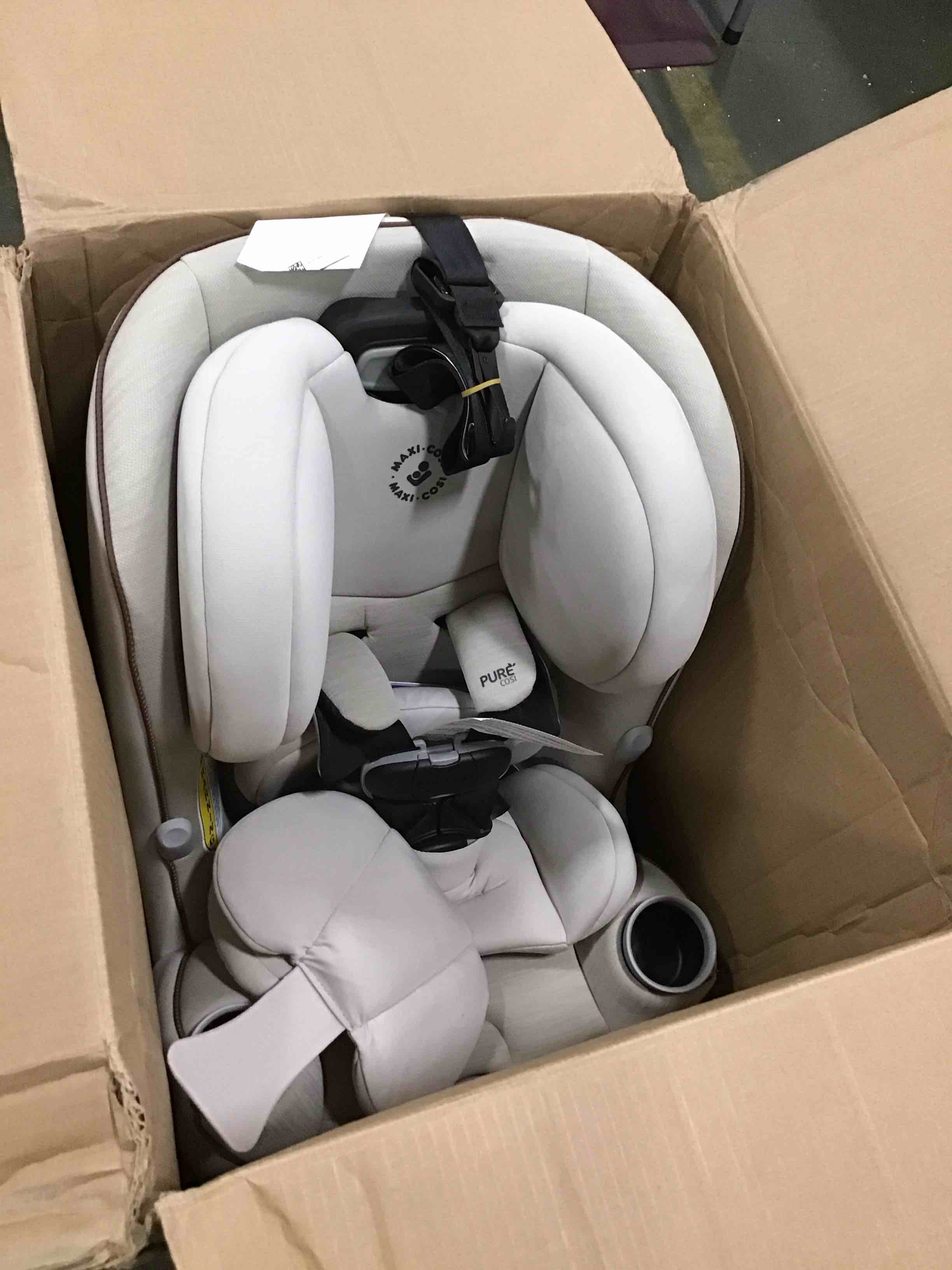 https://s3.amazonaws.com/lotting-images-prod/bidfta/BLU6411090_1719541136005.jpeg