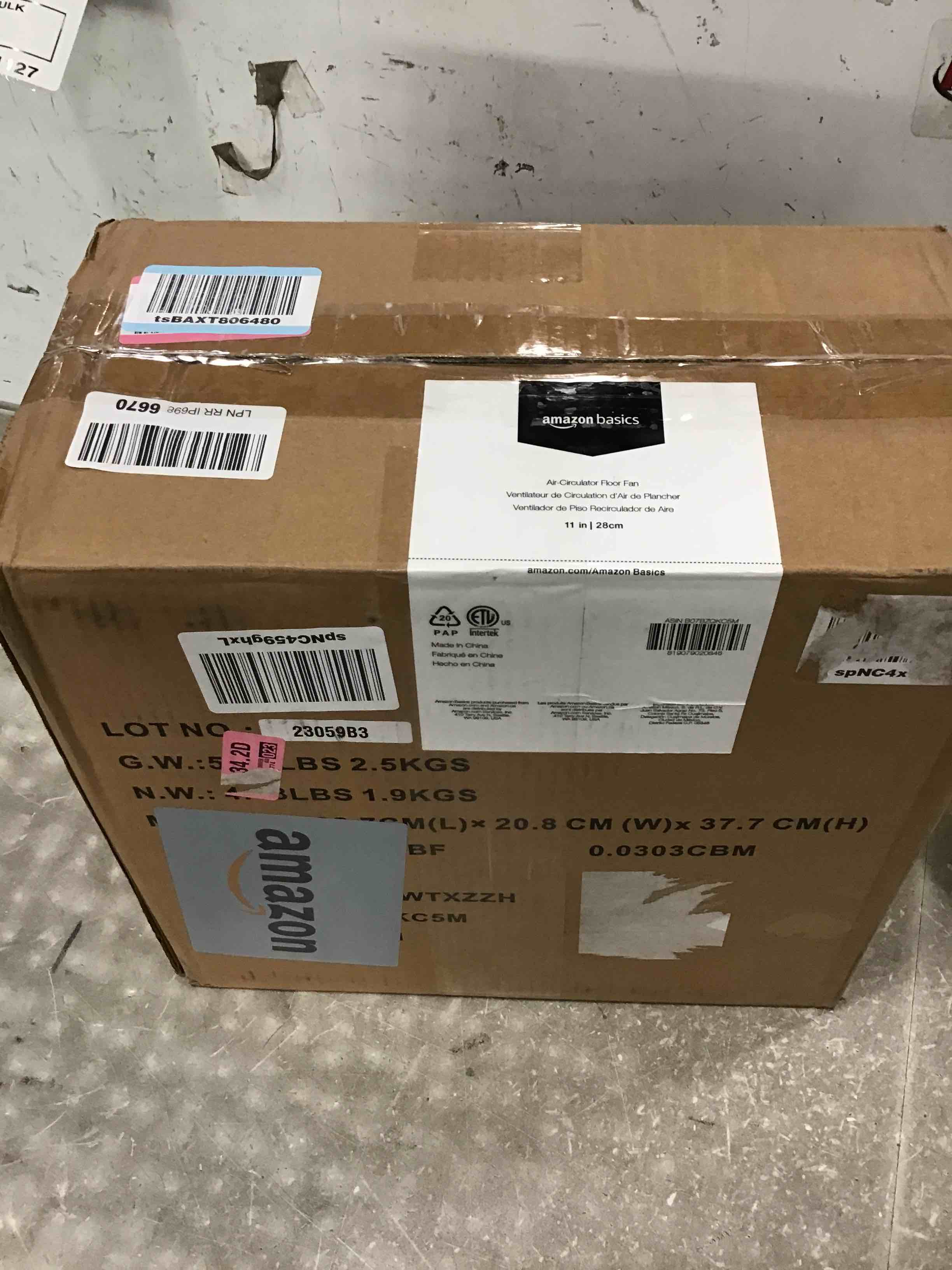 https://s3.amazonaws.com/lotting-images-prod/bidfta/BLU6411094_1719573016855.jpeg