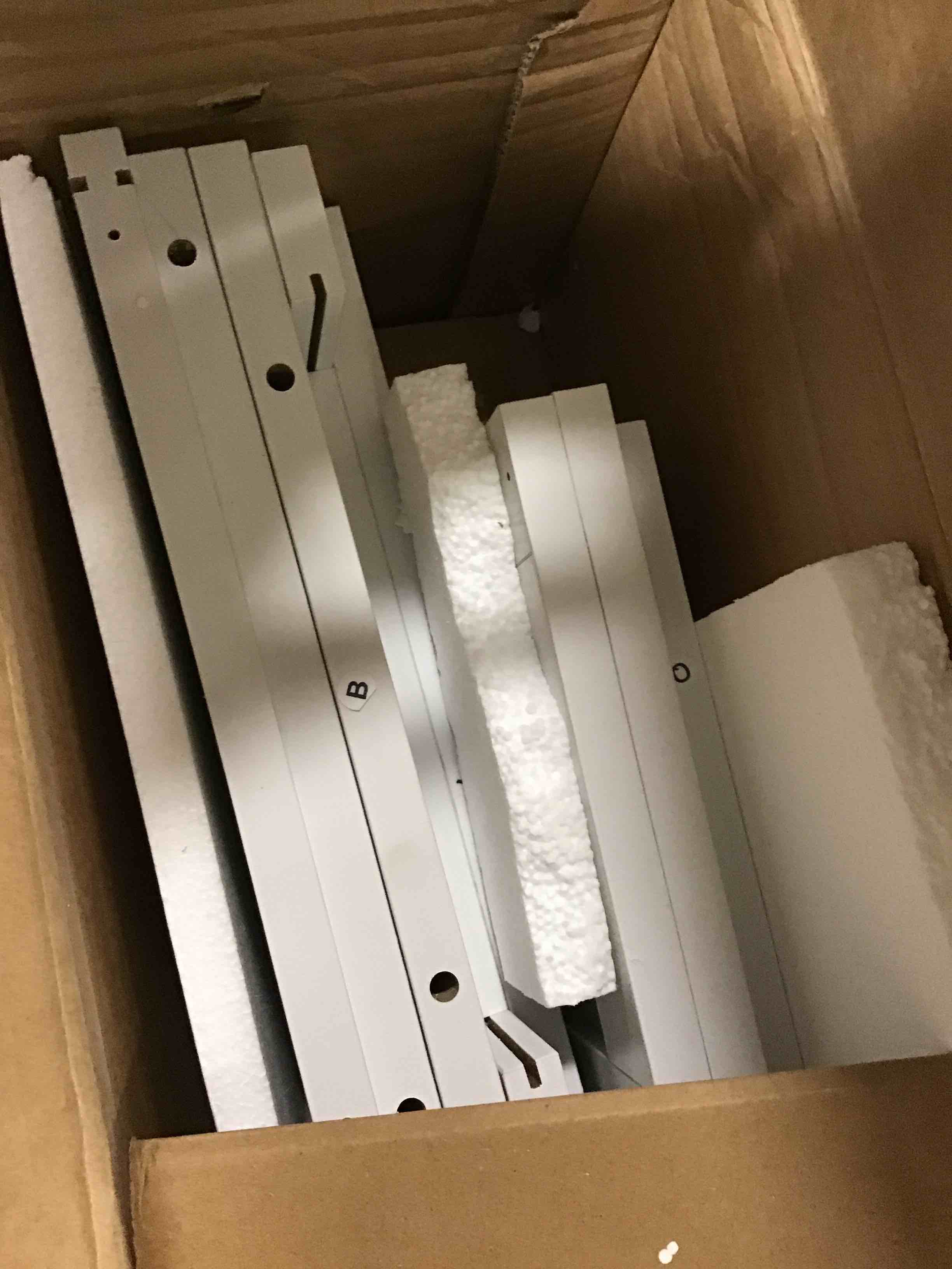 https://s3.amazonaws.com/lotting-images-prod/bidfta/BLU6411392_1719834711884.jpeg