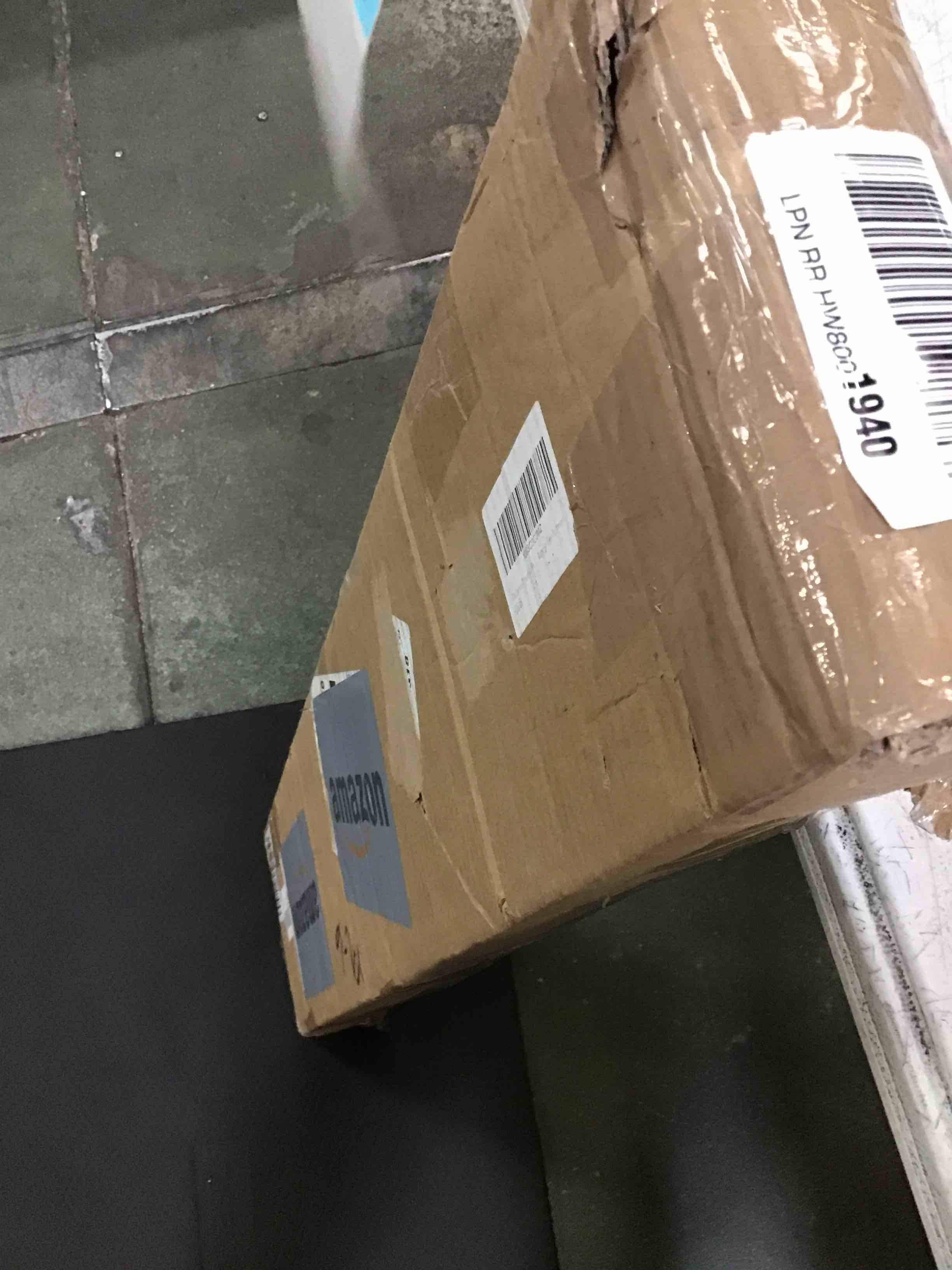 https://s3.amazonaws.com/lotting-images-prod/bidfta/BLU6413633_1719415449232.jpeg