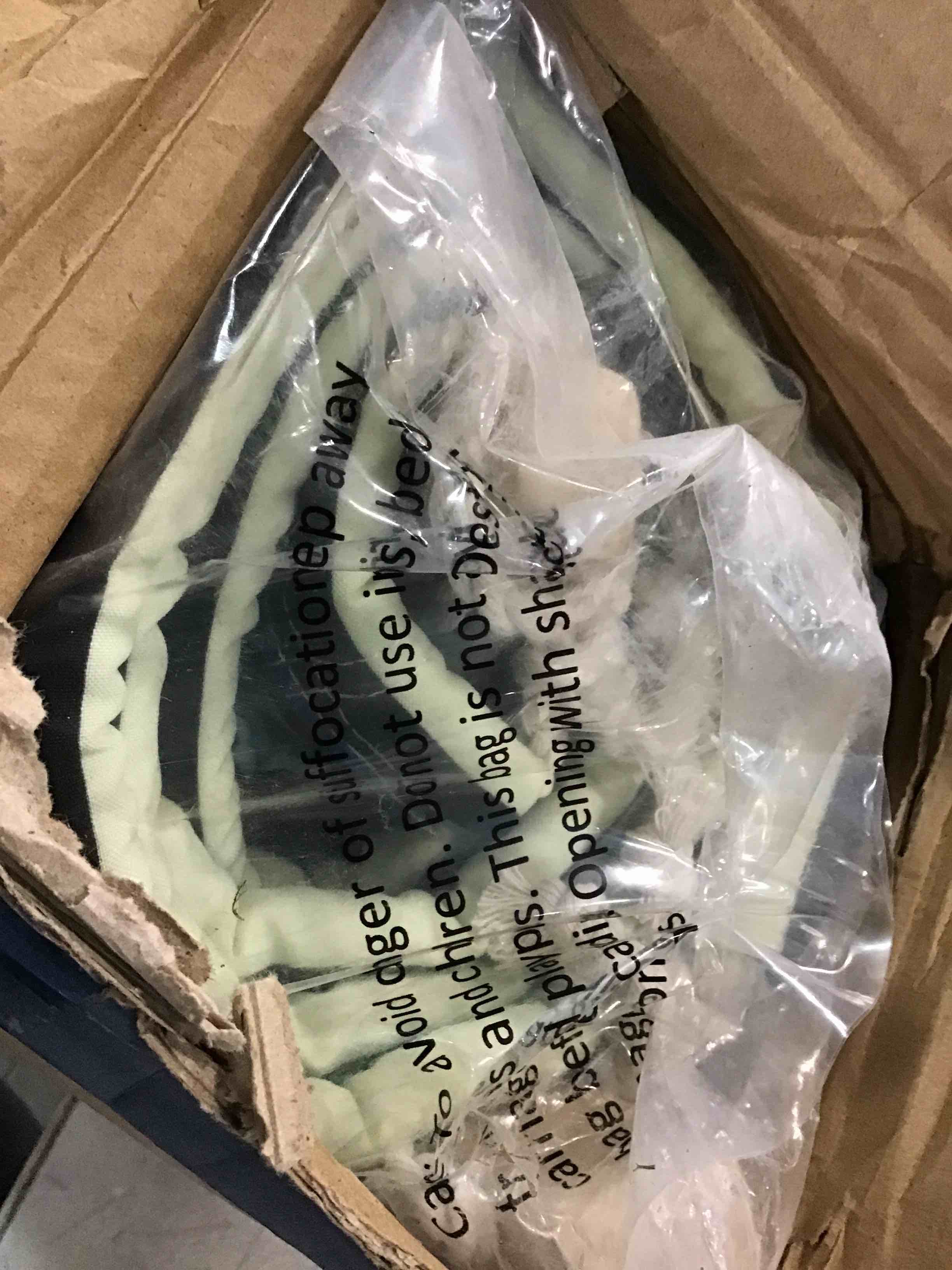 https://s3.amazonaws.com/lotting-images-prod/bidfta/BLU6413679_1719422953297.jpeg
