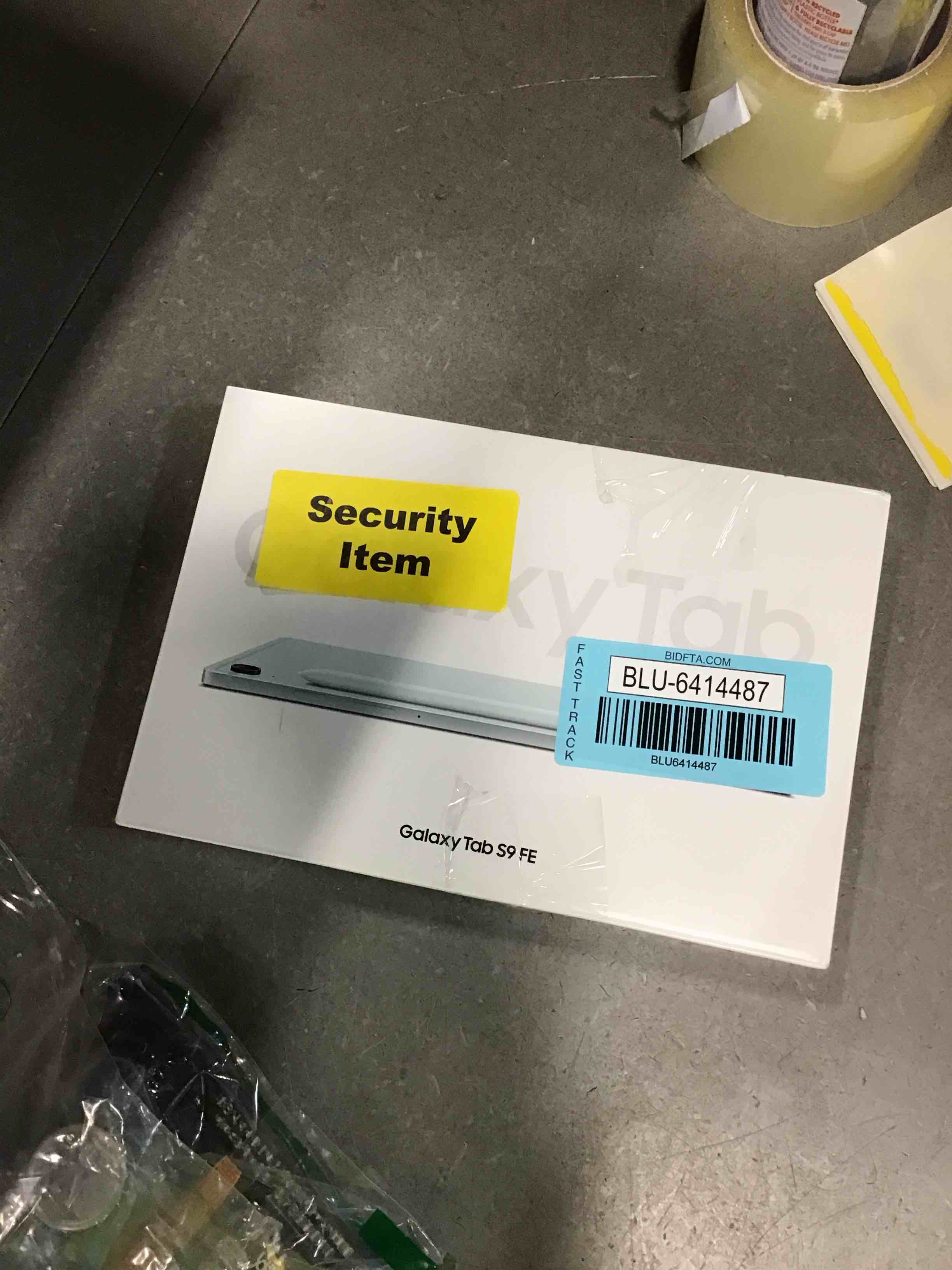 https://s3.amazonaws.com/lotting-images-prod/bidfta/BLU6414487_1719241562121.jpeg