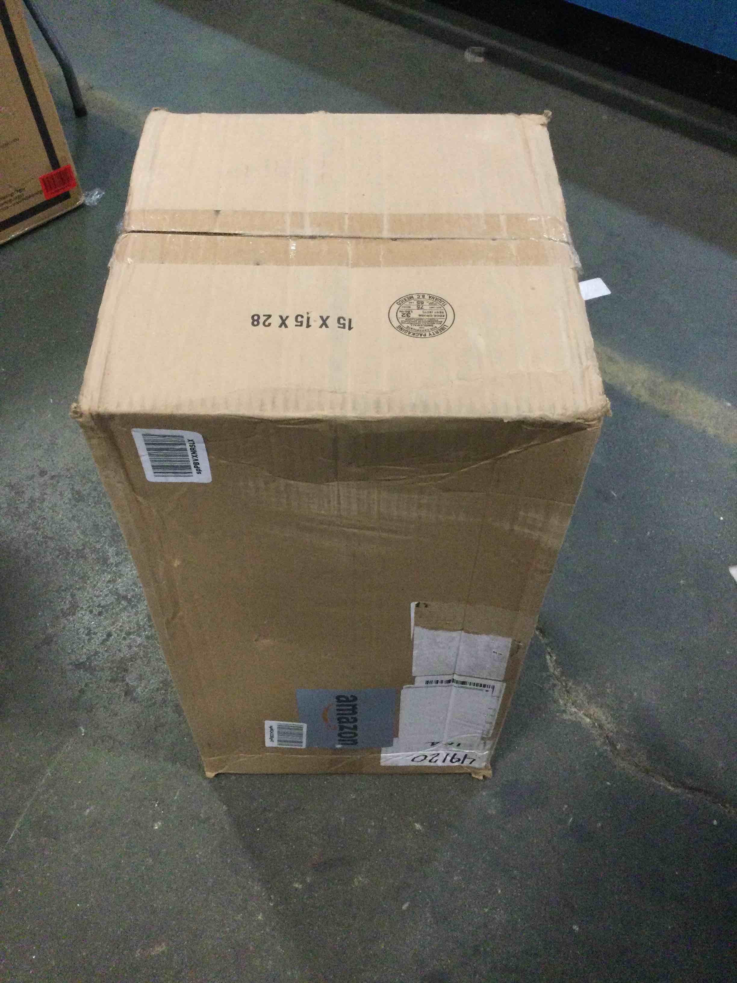 https://s3.amazonaws.com/lotting-images-prod/bidfta/BLU6414645_1719266363097.jpeg