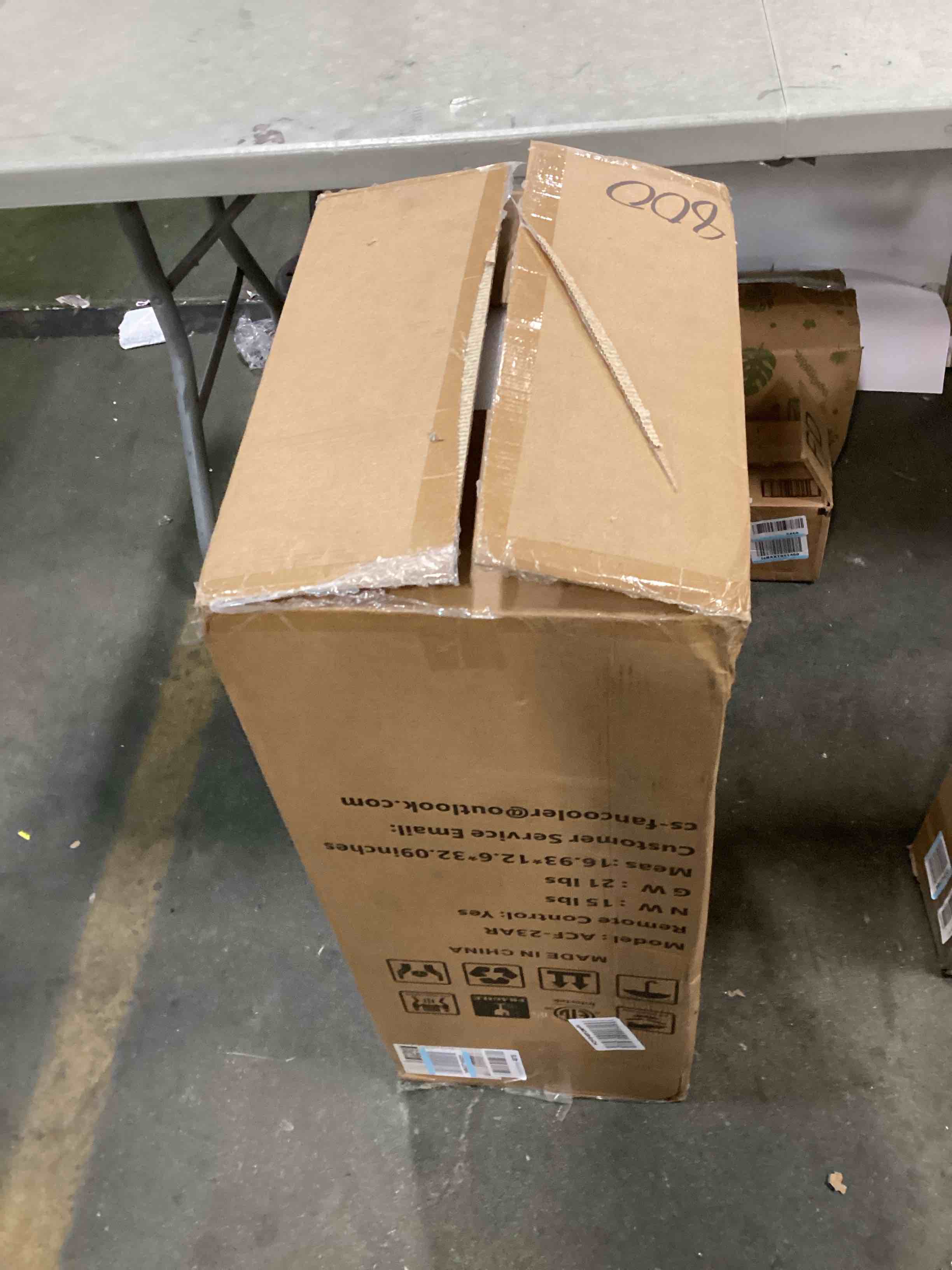 https://s3.amazonaws.com/lotting-images-prod/bidfta/BLU6415086_1719368512023.jpeg
