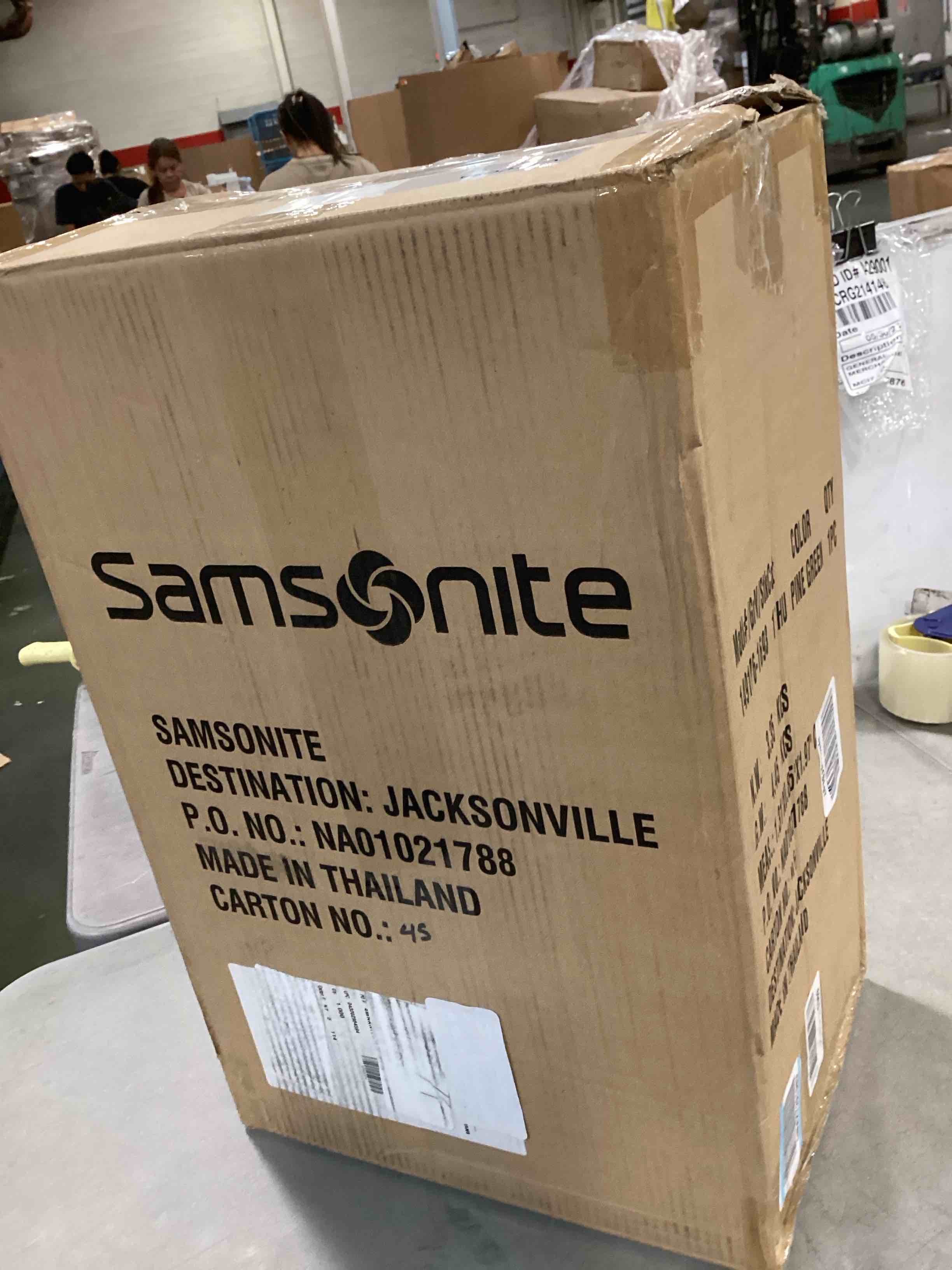https://s3.amazonaws.com/lotting-images-prod/bidfta/BLU6415103_1719370077537.jpeg