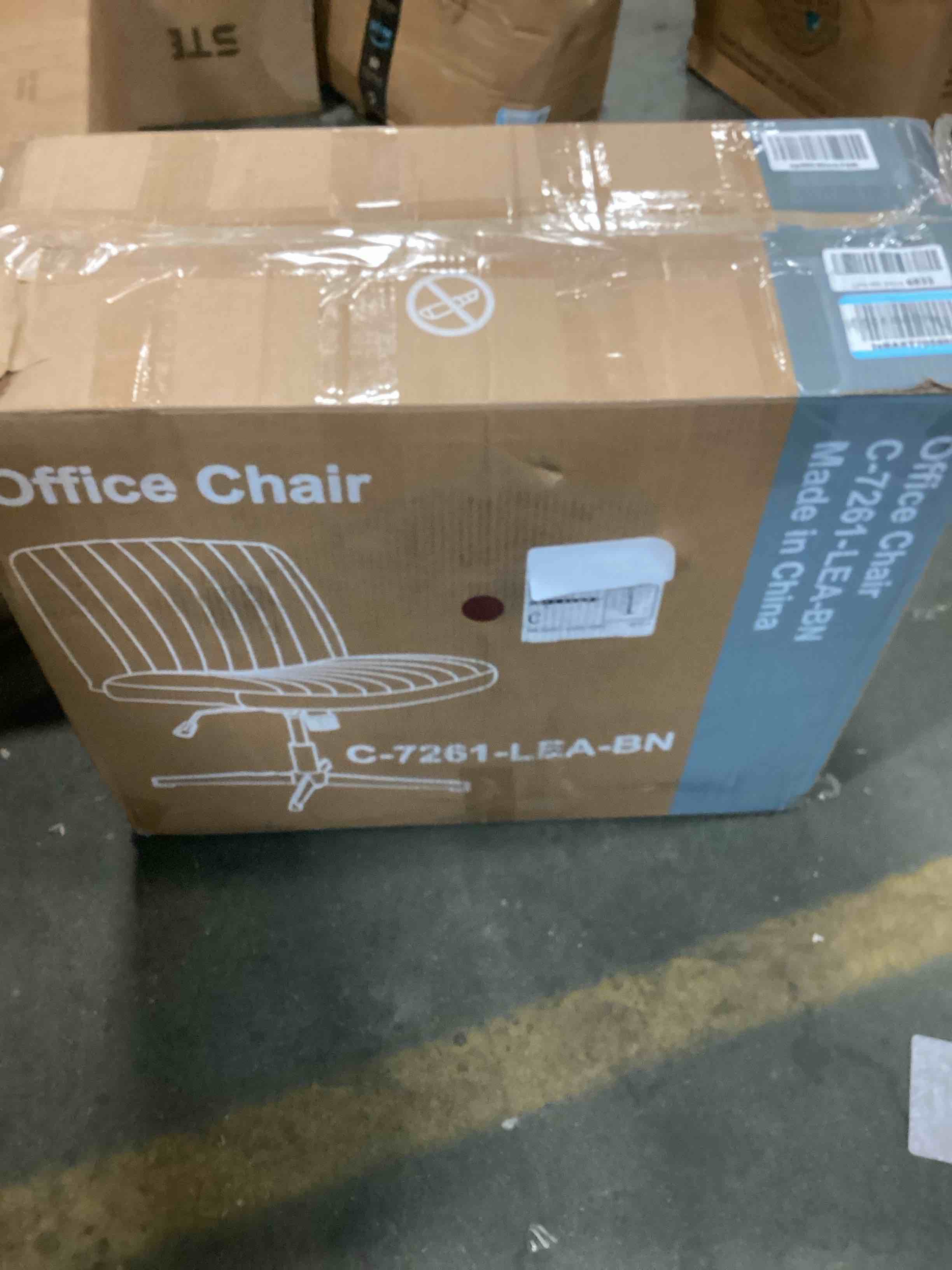 https://s3.amazonaws.com/lotting-images-prod/bidfta/BLU6415109_1719370587463.jpeg