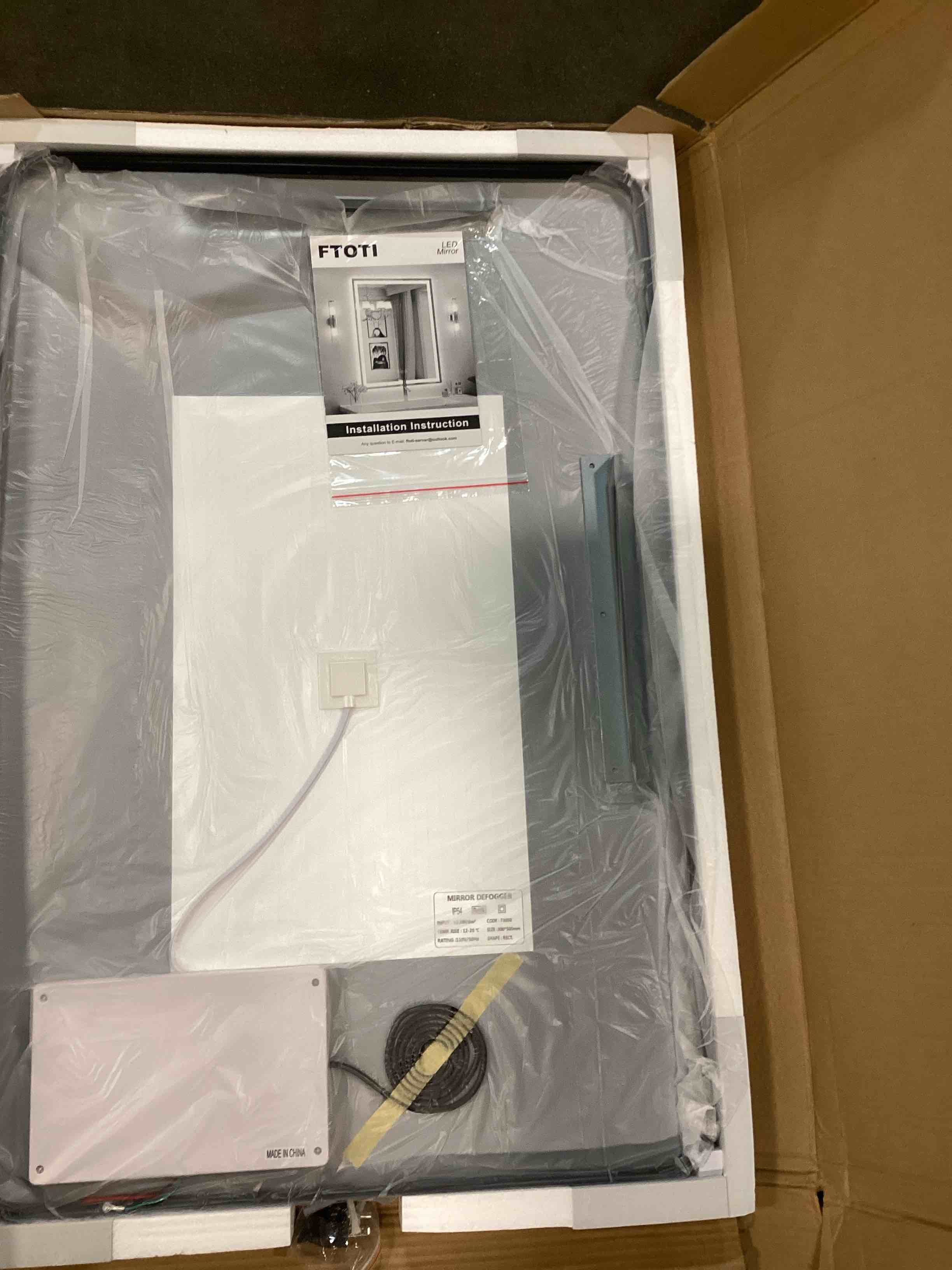 https://s3.amazonaws.com/lotting-images-prod/bidfta/BLU6415139_1719375709382.jpeg