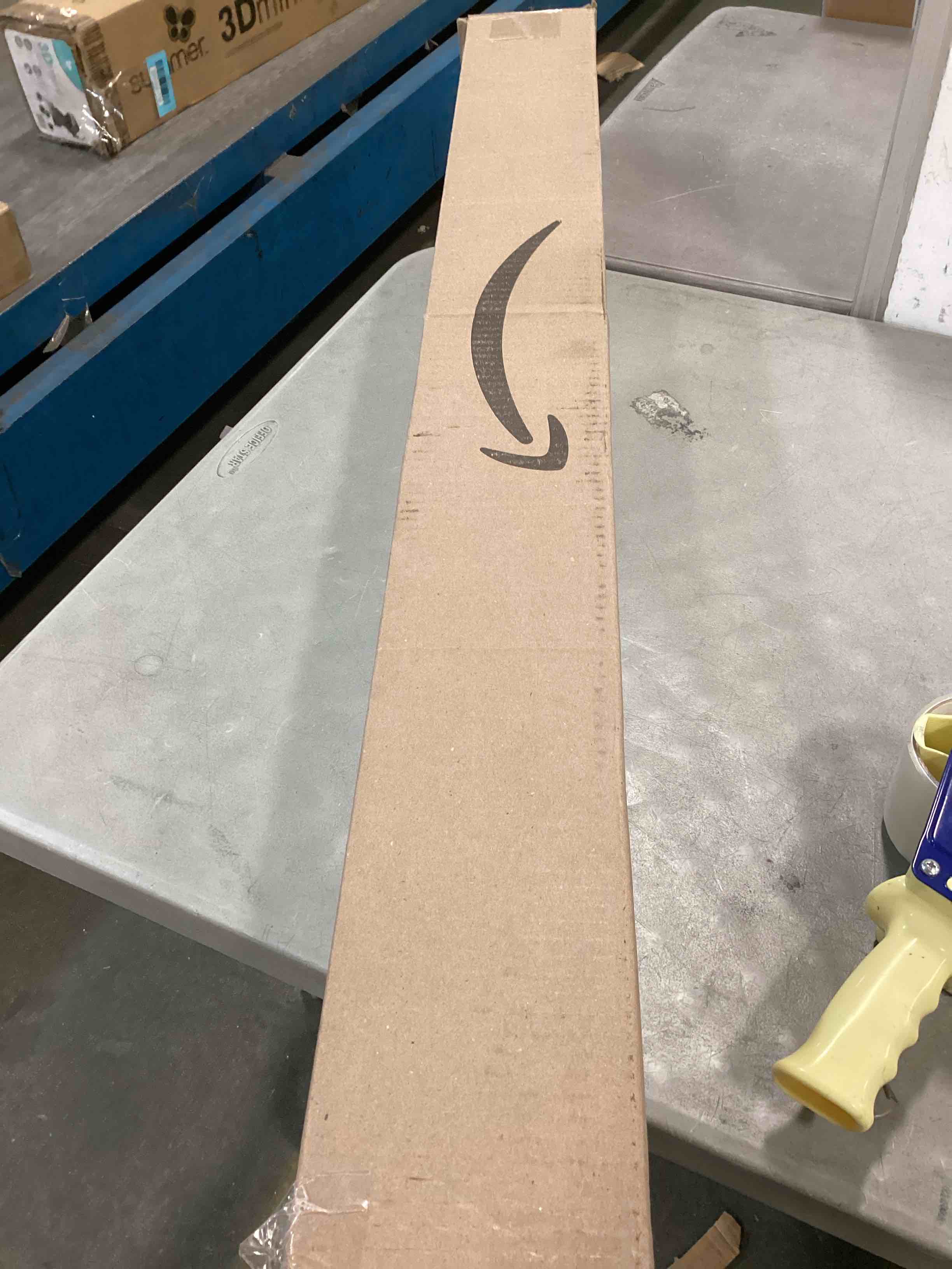 https://s3.amazonaws.com/lotting-images-prod/bidfta/BLU6415149_1719377381722.jpeg