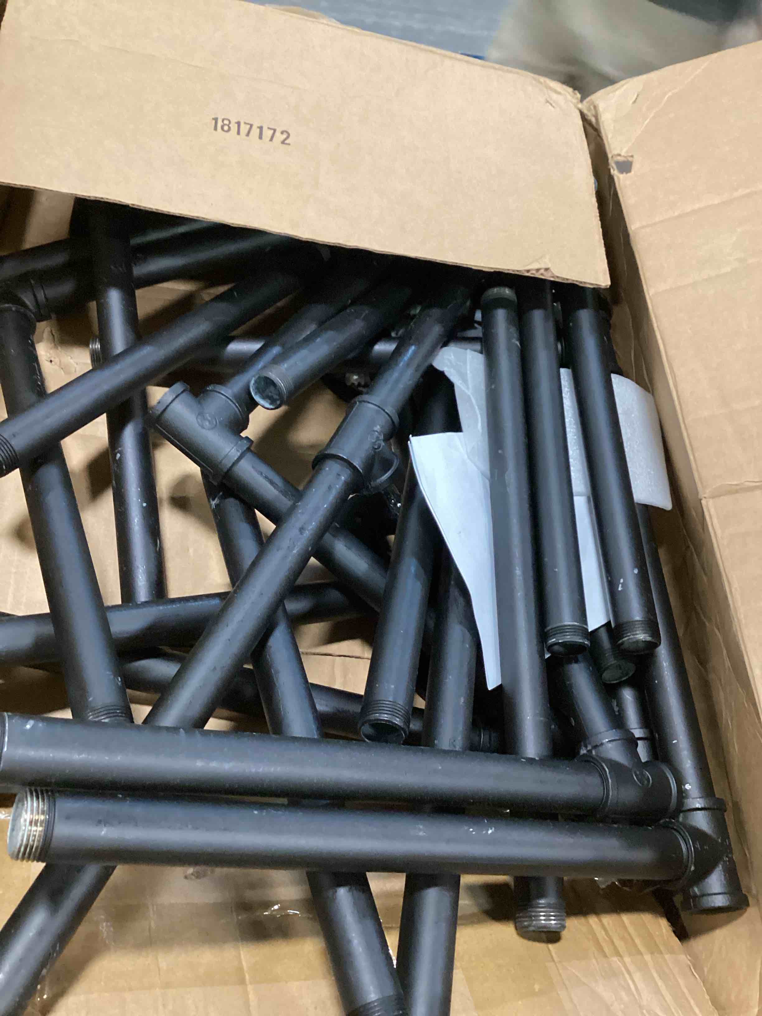 https://s3.amazonaws.com/lotting-images-prod/bidfta/BLU6415486_1719968197745.jpeg