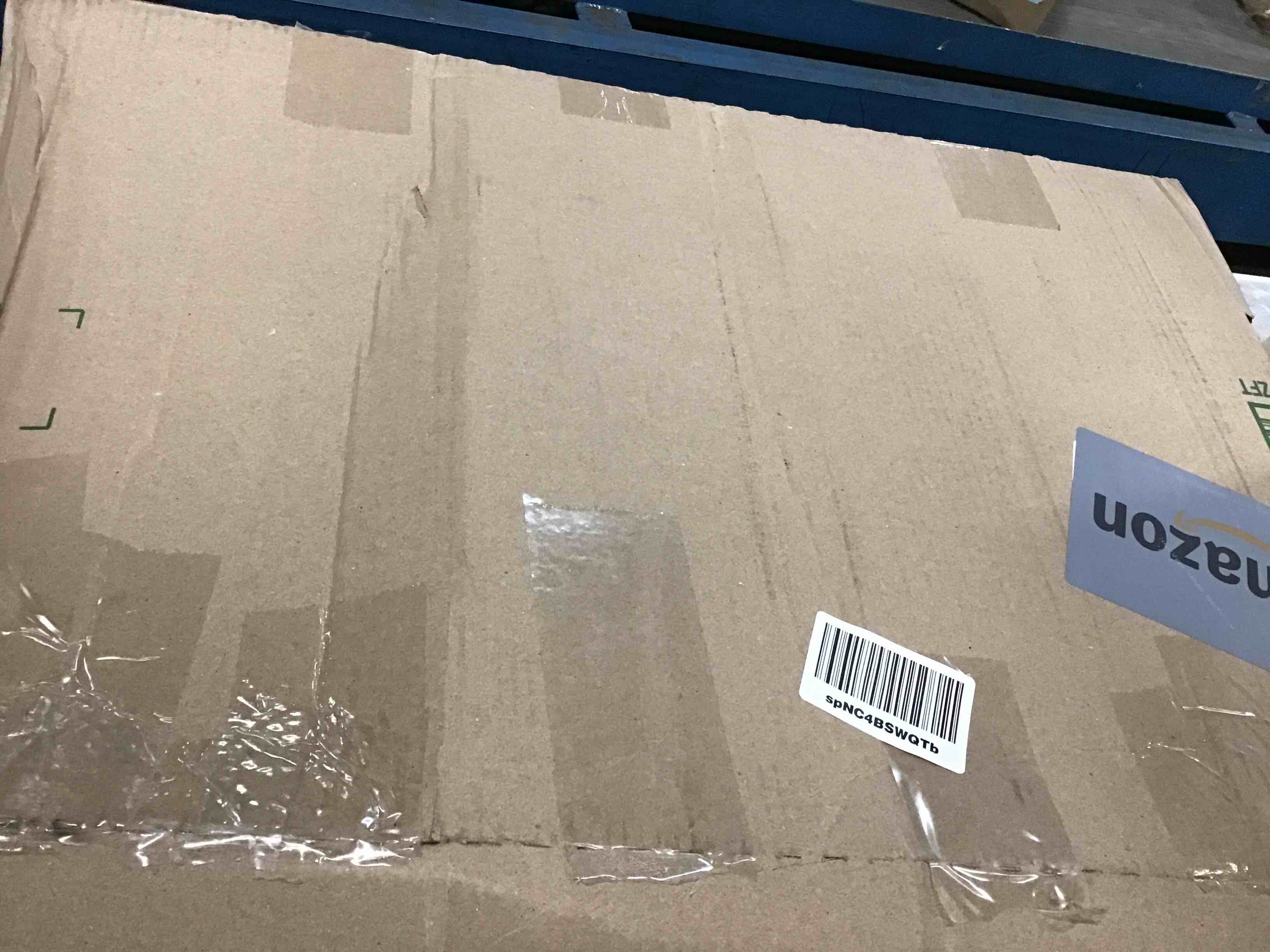 https://s3.amazonaws.com/lotting-images-prod/bidfta/BLU6415512_1719979177665.jpeg