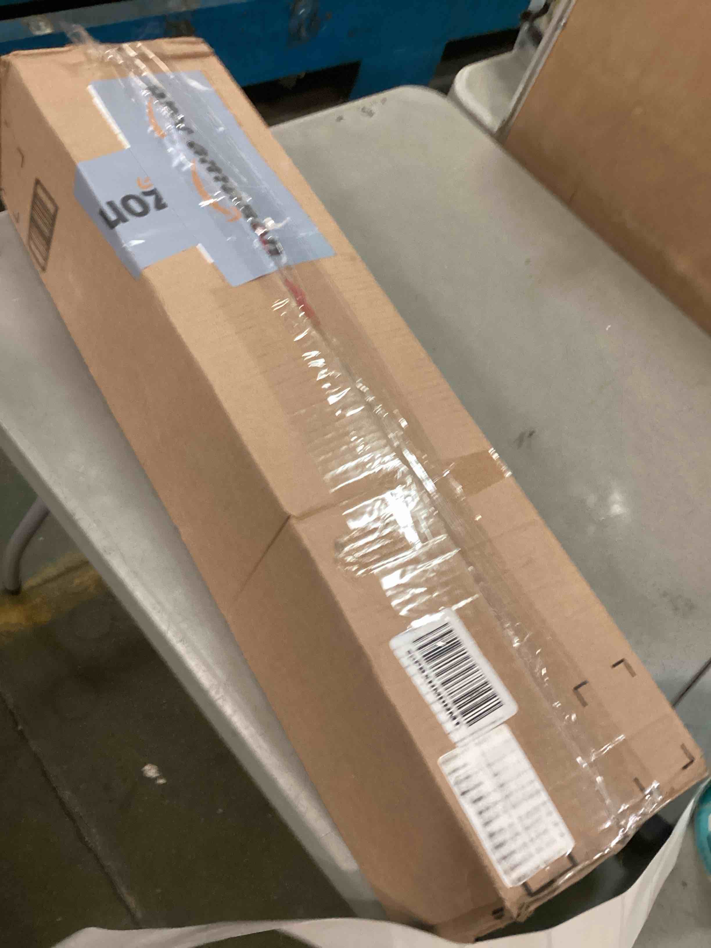 https://s3.amazonaws.com/lotting-images-prod/bidfta/BLU6415862_1720700565956.jpeg