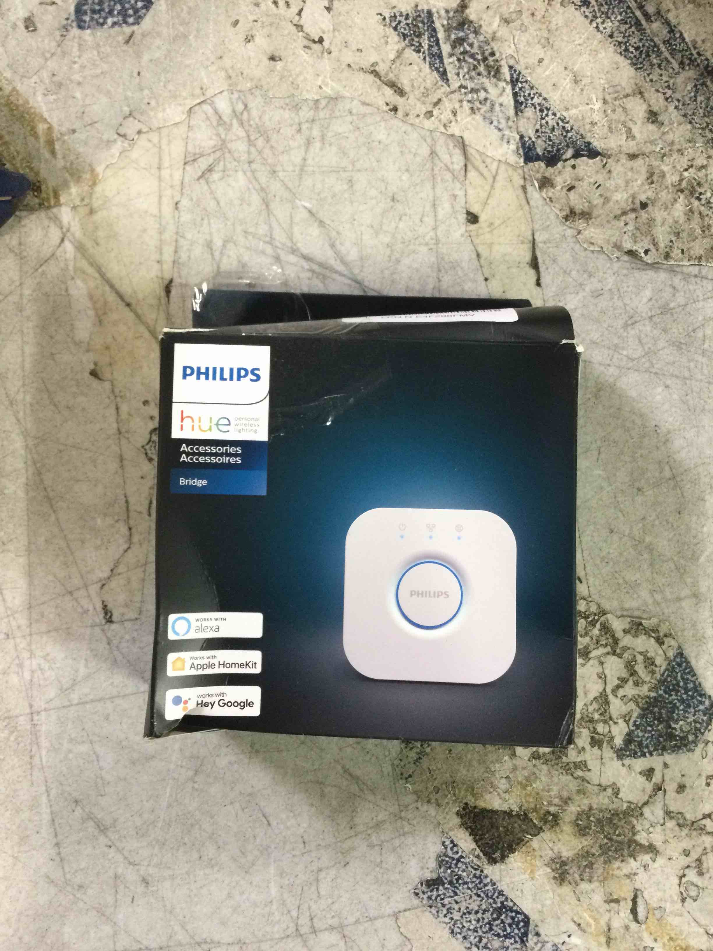 https://s3.amazonaws.com/lotting-images-prod/bidfta/BLU6418716_1722088830495.jpeg