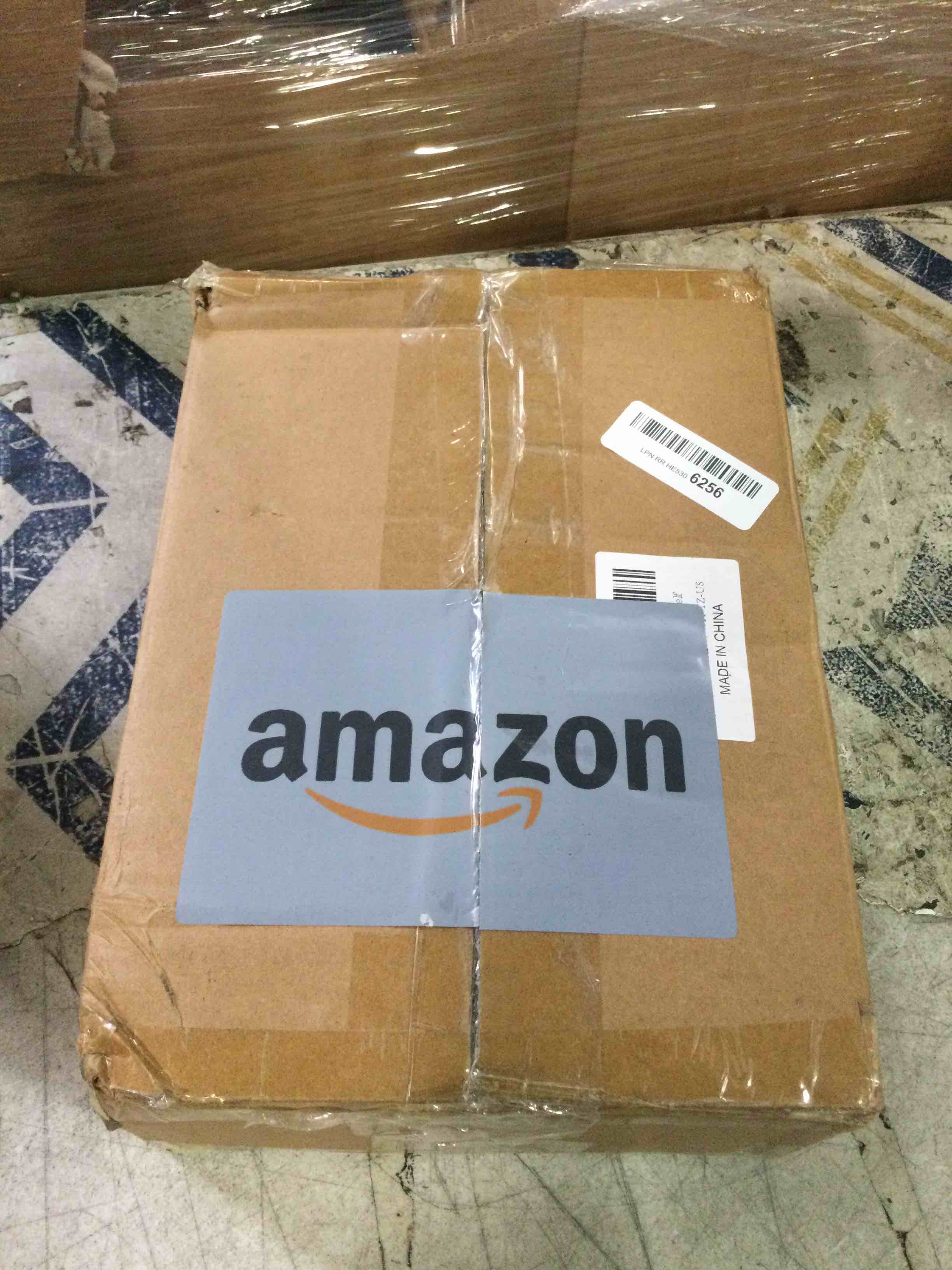 https://s3.amazonaws.com/lotting-images-prod/bidfta/BLU6418727_1722089241757.jpeg