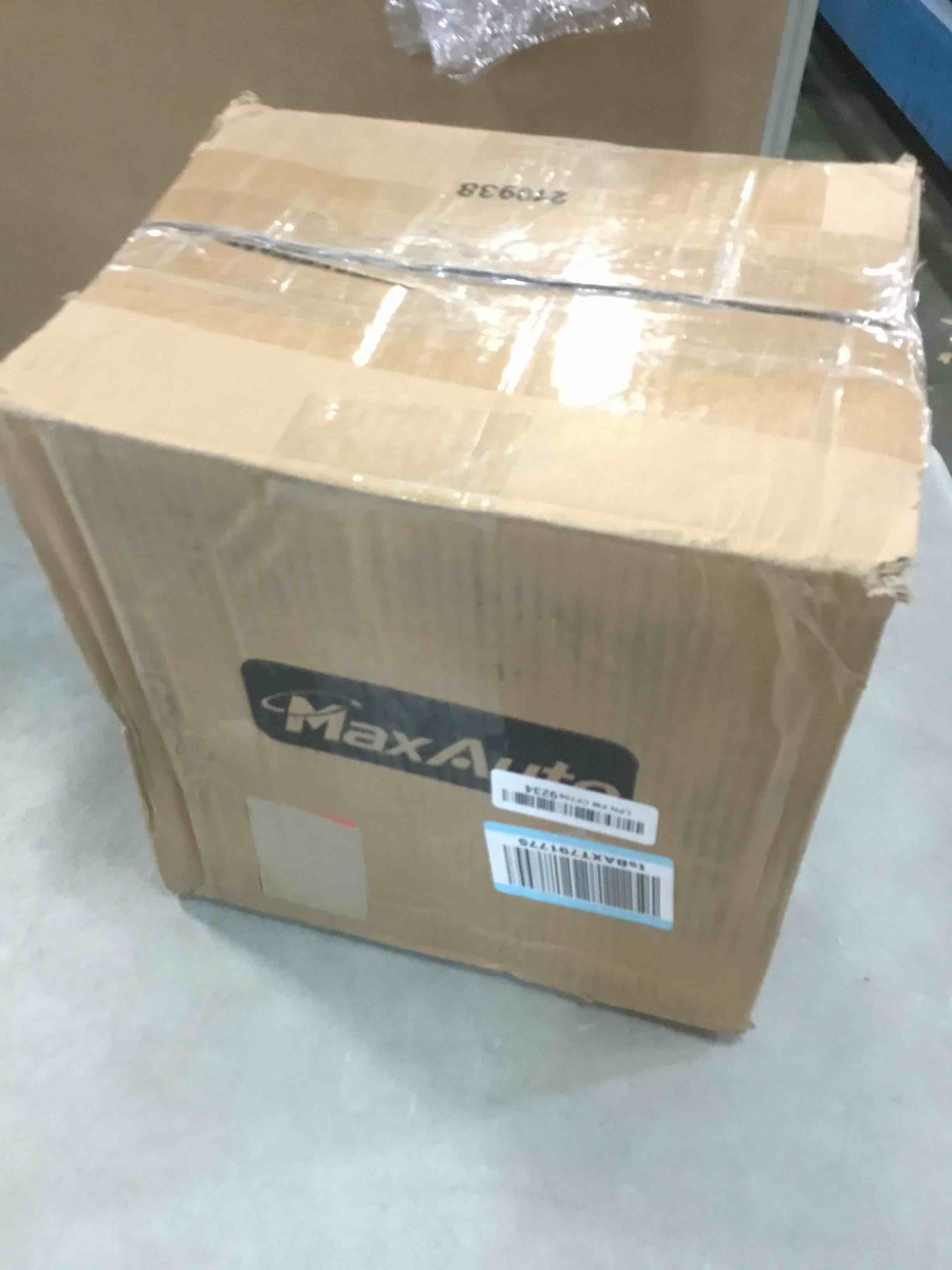 https://s3.amazonaws.com/lotting-images-prod/bidfta/BLU6418960_1715622943264.jpeg