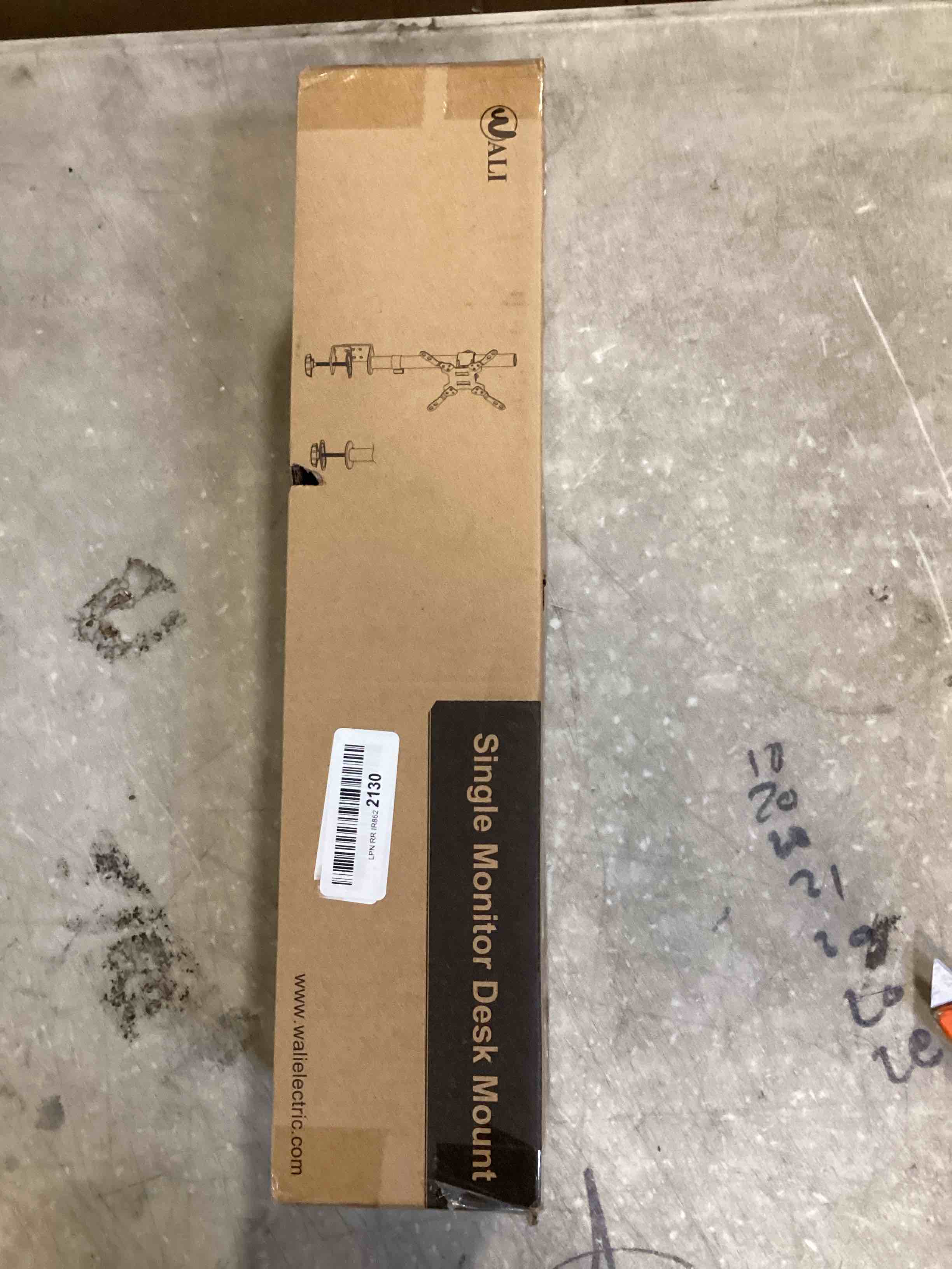 https://s3.amazonaws.com/lotting-images-prod/bidfta/BLU6419218_1716920657554.jpeg