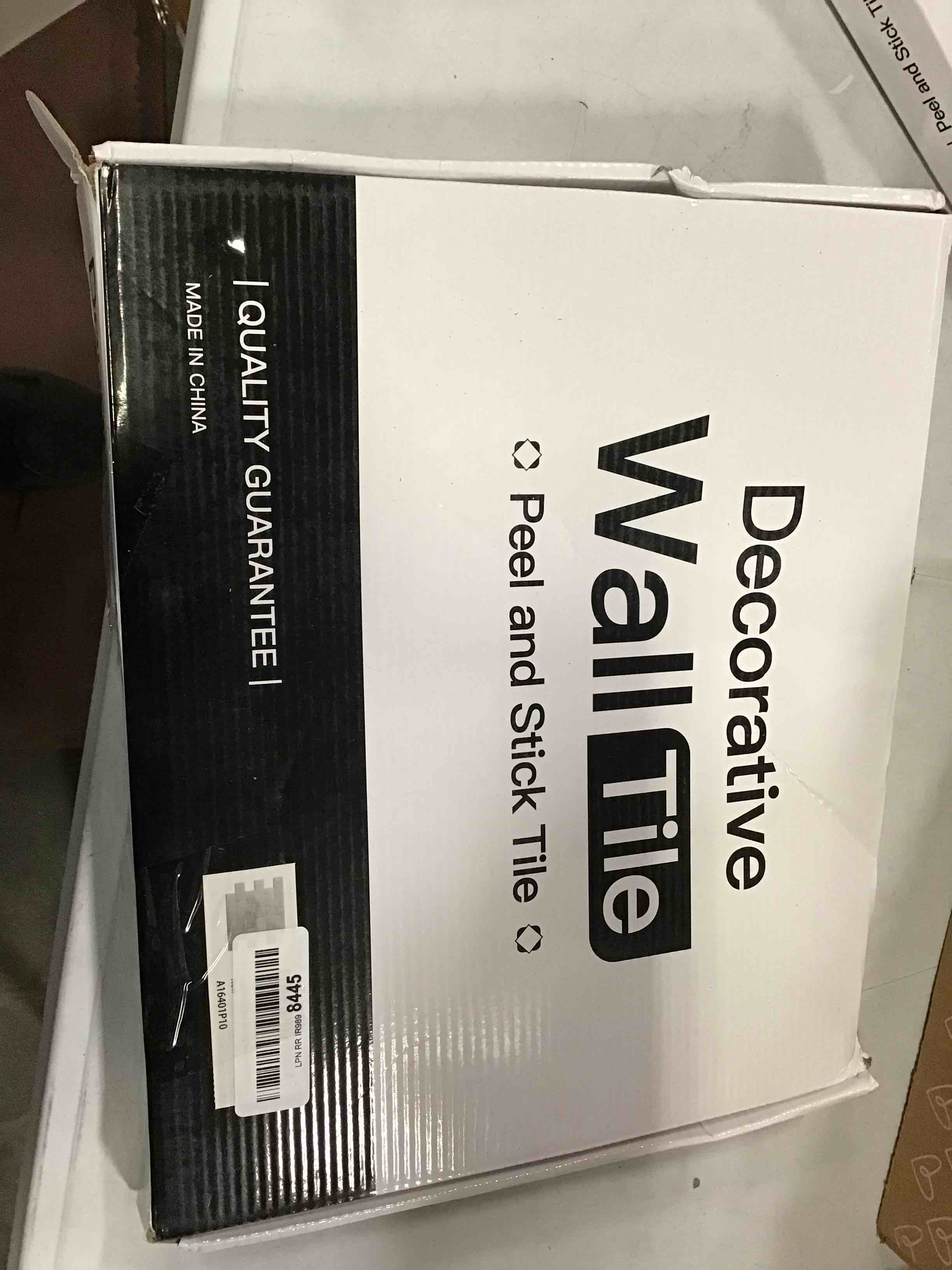 peel and stick tile A16401P10