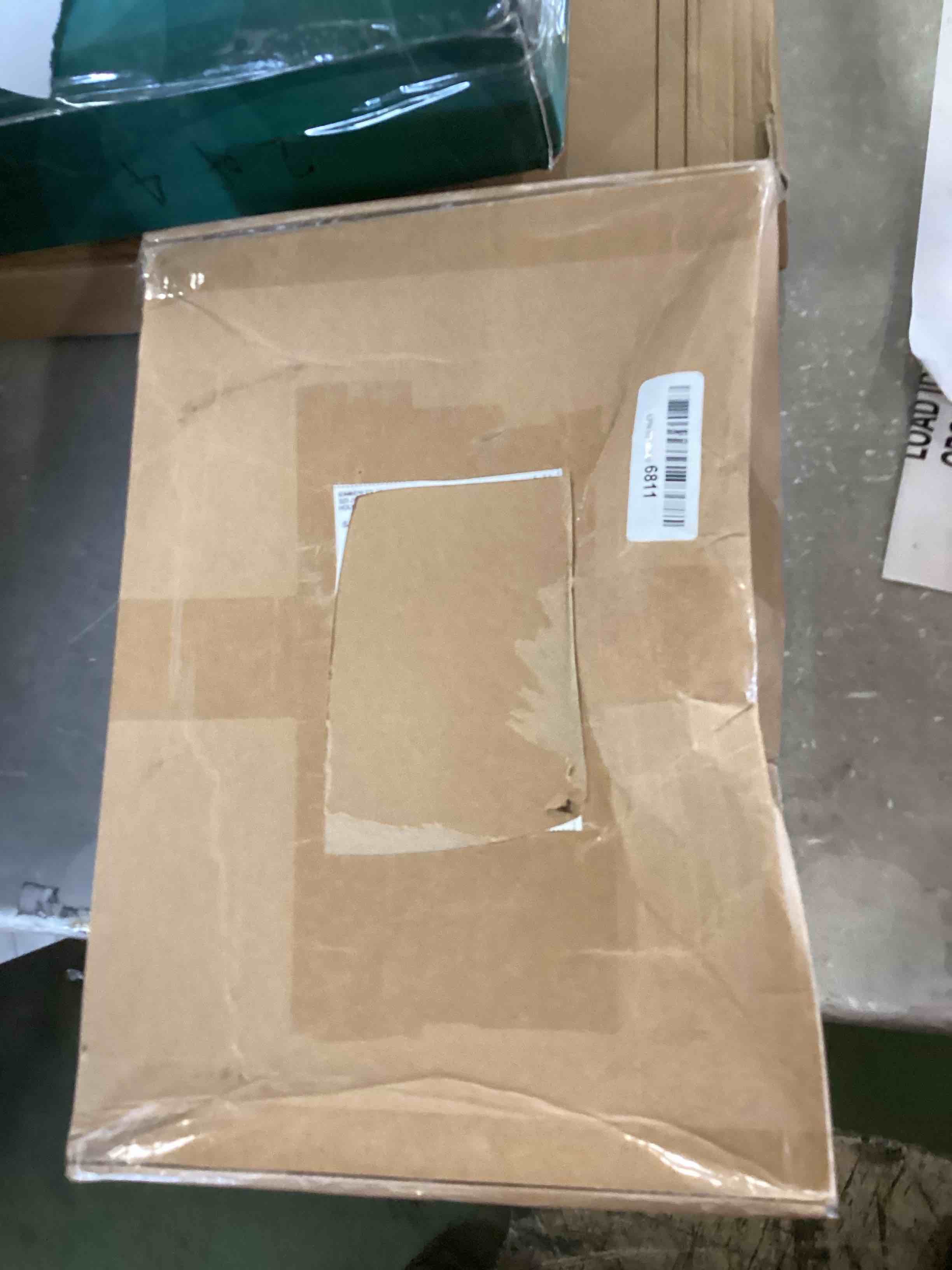 https://s3.amazonaws.com/lotting-images-prod/bidfta/BLU6429174_1719346303539.jpeg