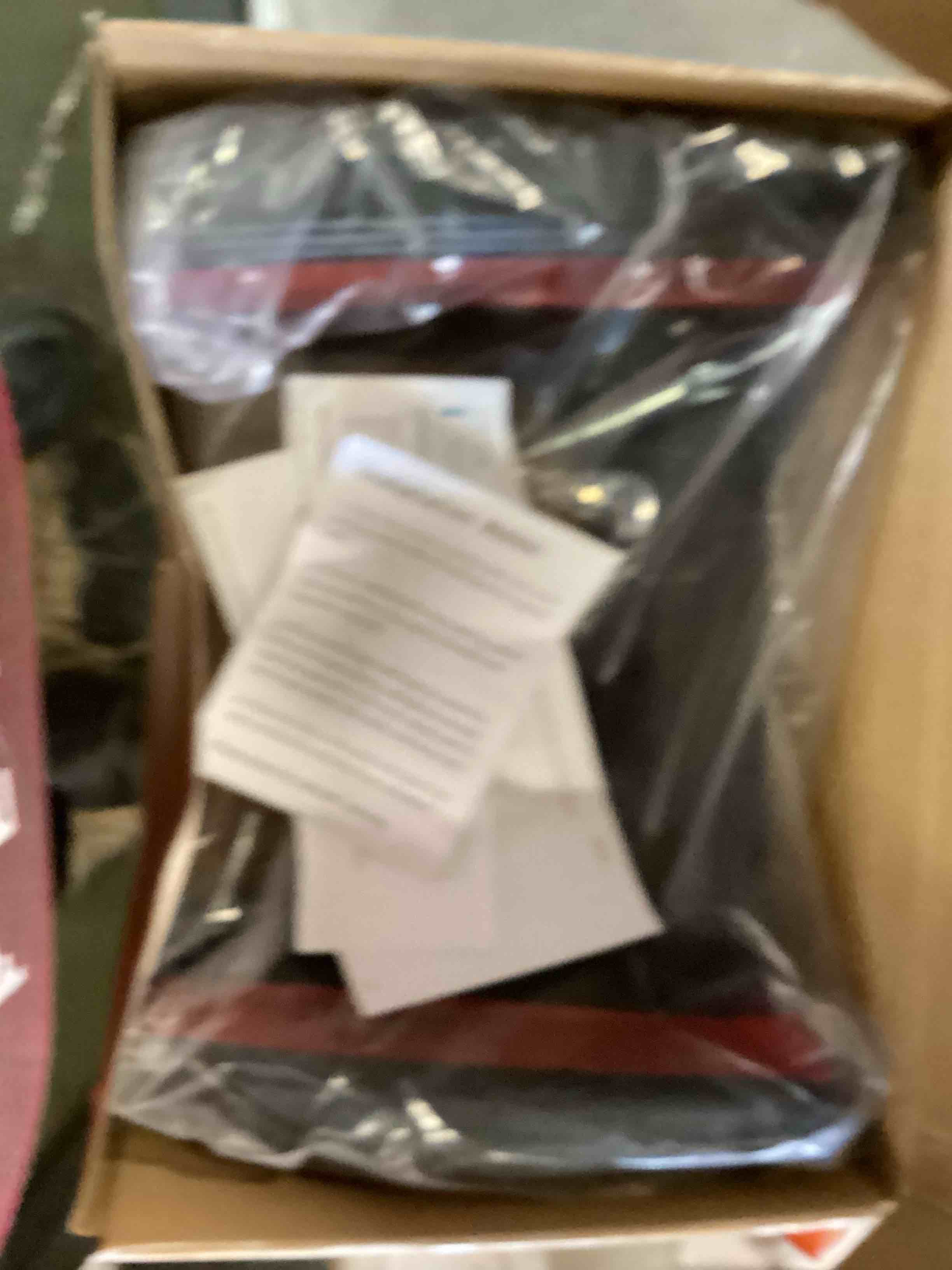 https://s3.amazonaws.com/lotting-images-prod/bidfta/BLU6429174_1719346374369.jpeg