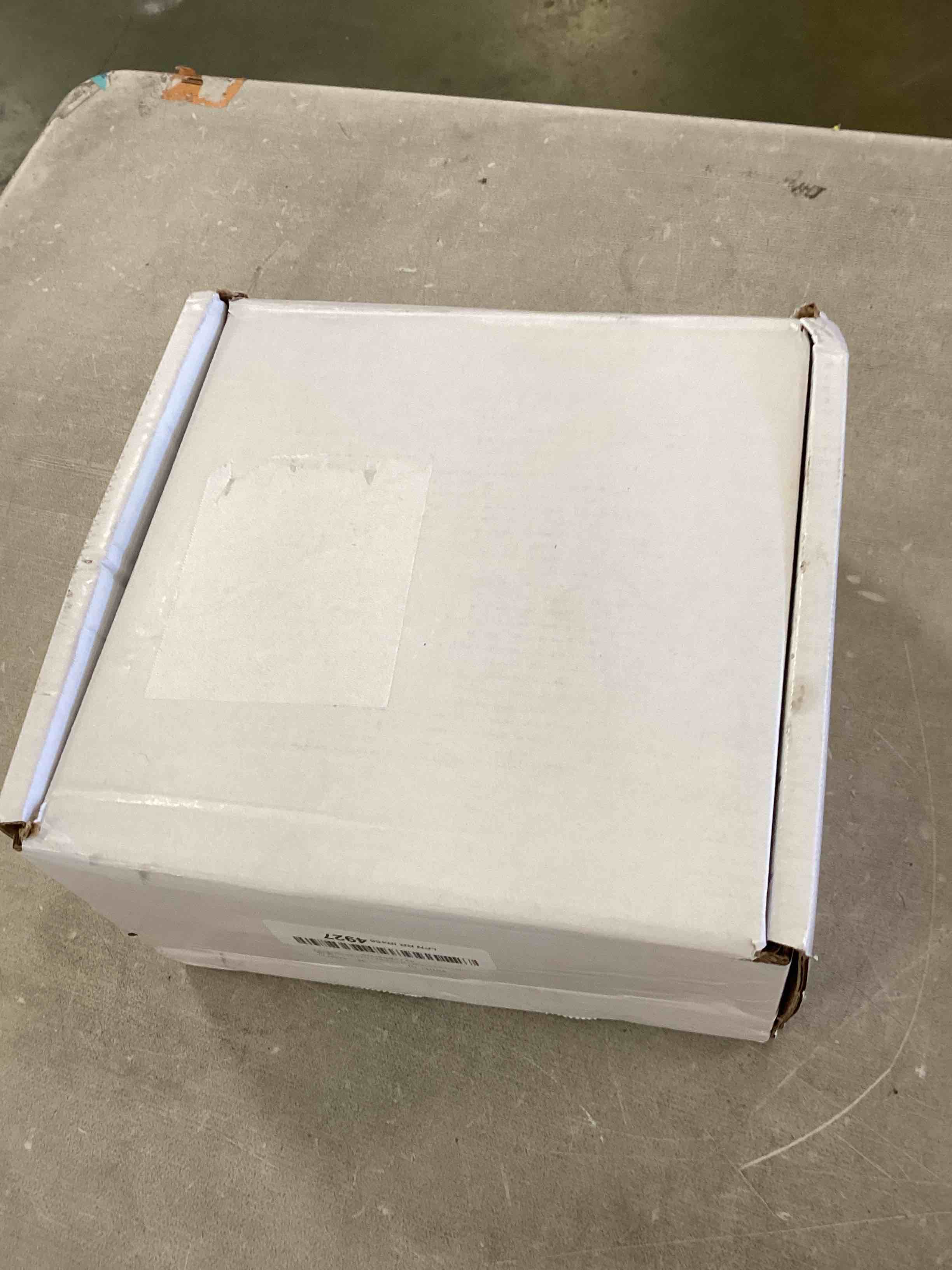 https://s3.amazonaws.com/lotting-images-prod/bidfta/BLU6429255_1719491940254.jpeg