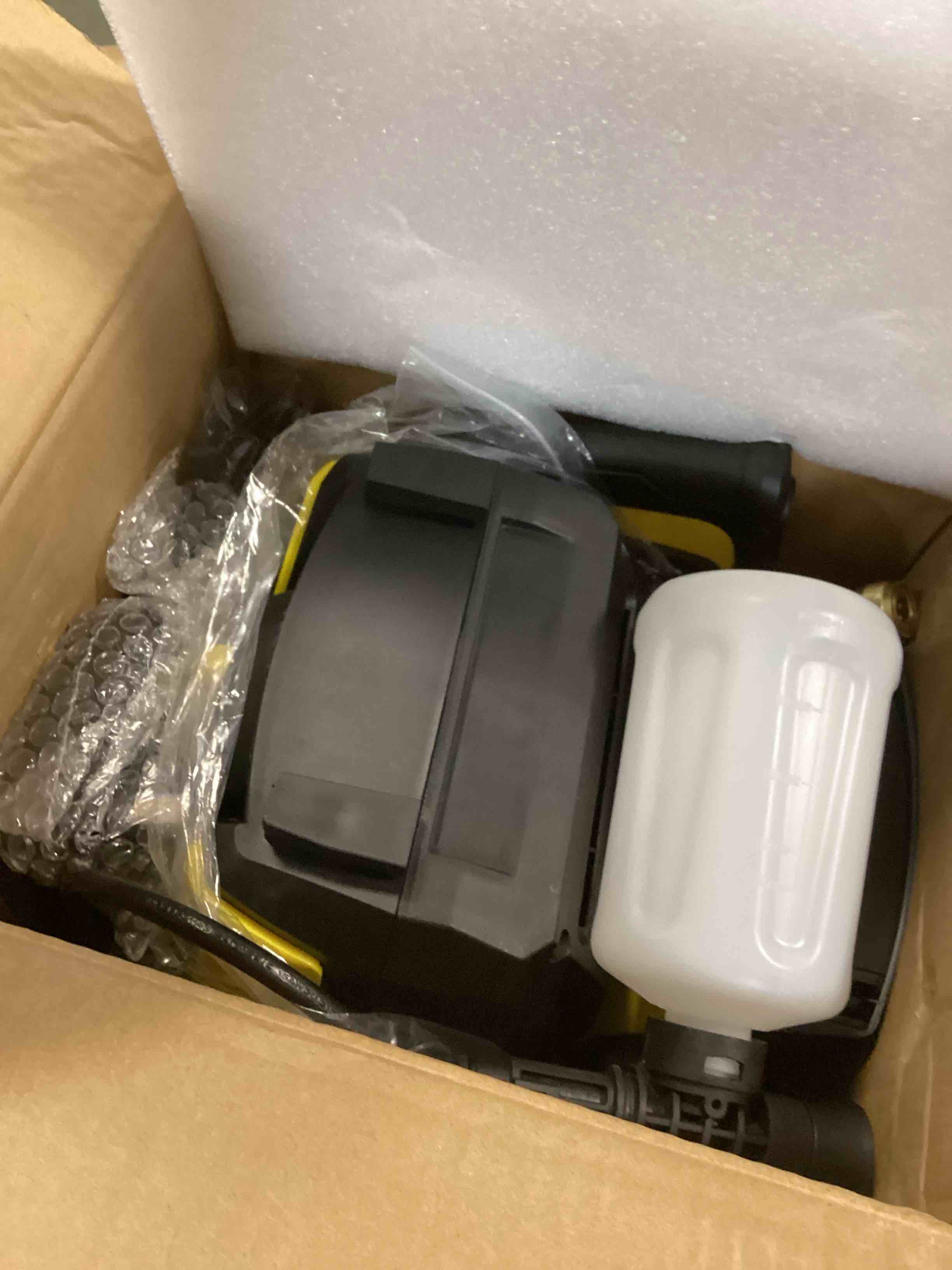 https://s3.amazonaws.com/lotting-images-prod/bidfta/BLU6431430_1718215725010.jpeg
