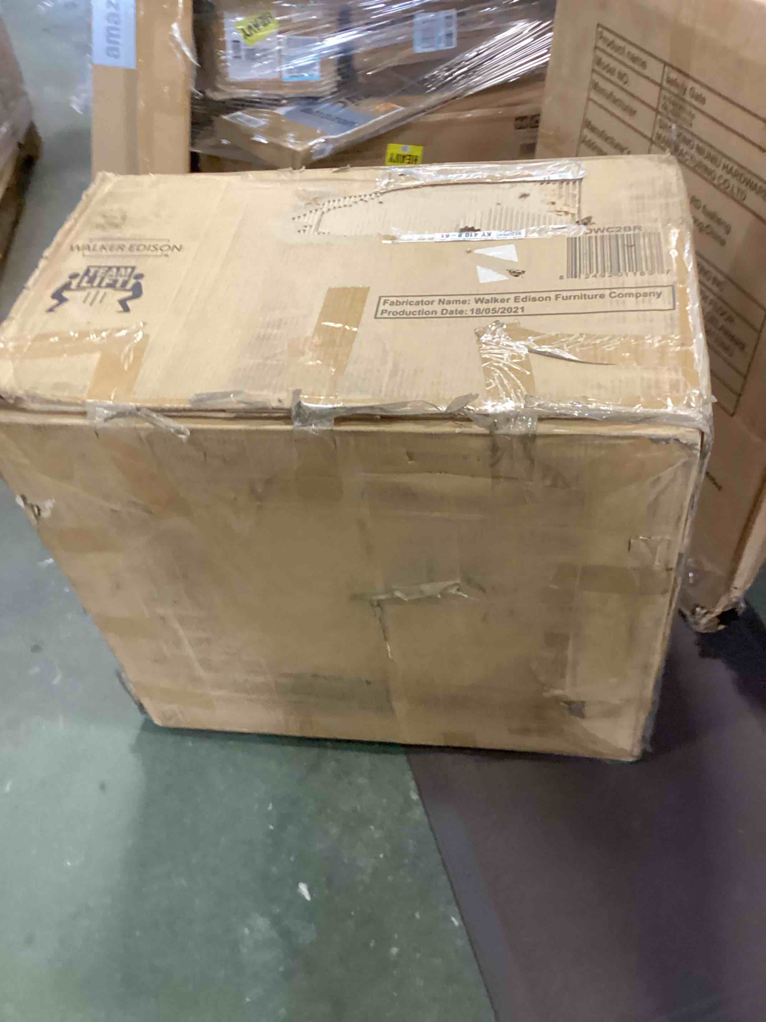 https://s3.amazonaws.com/lotting-images-prod/bidfta/BLU6431492_1718222930602.jpeg
