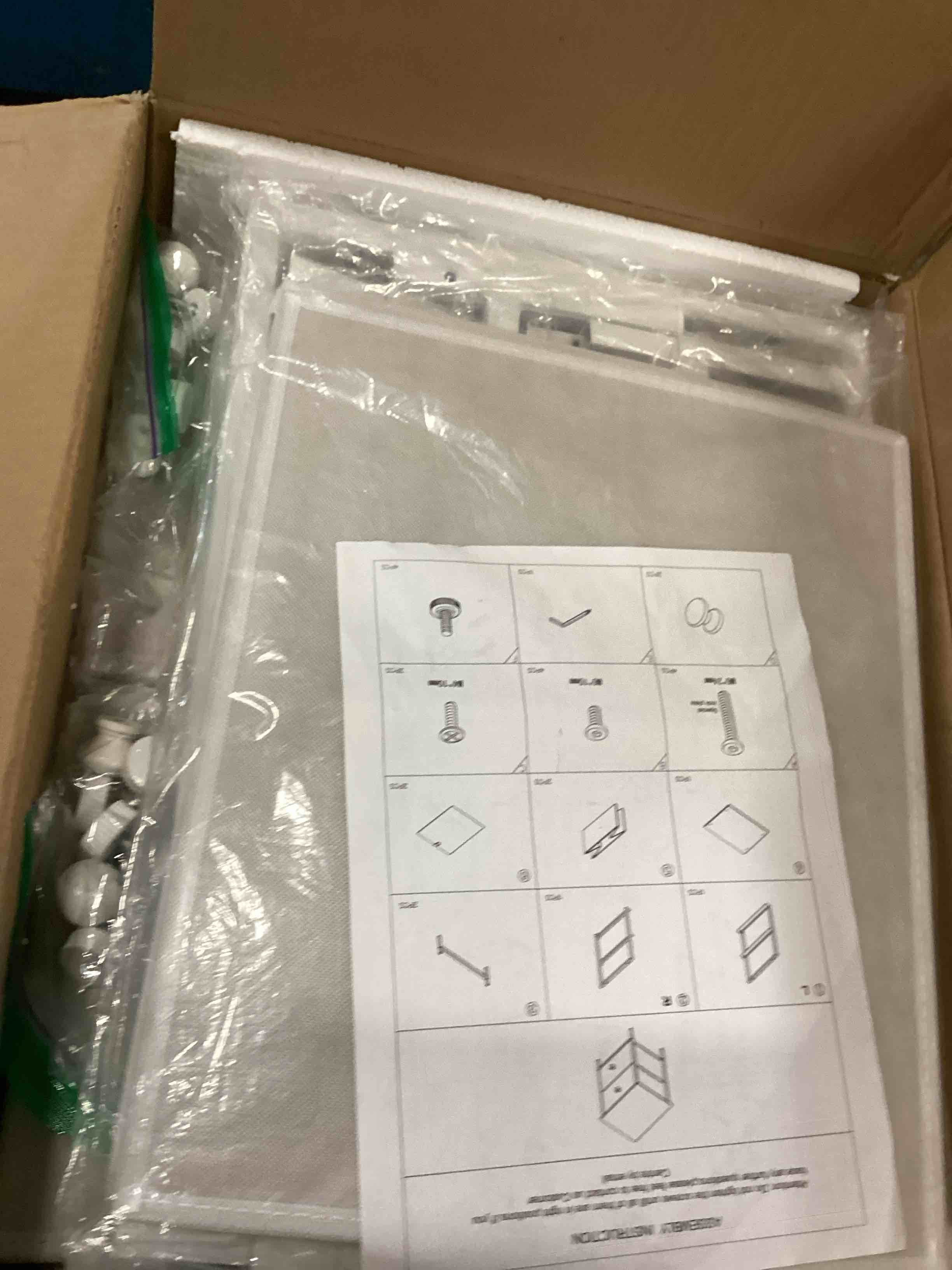 https://s3.amazonaws.com/lotting-images-prod/bidfta/BLU6431709_1718299253611.jpeg