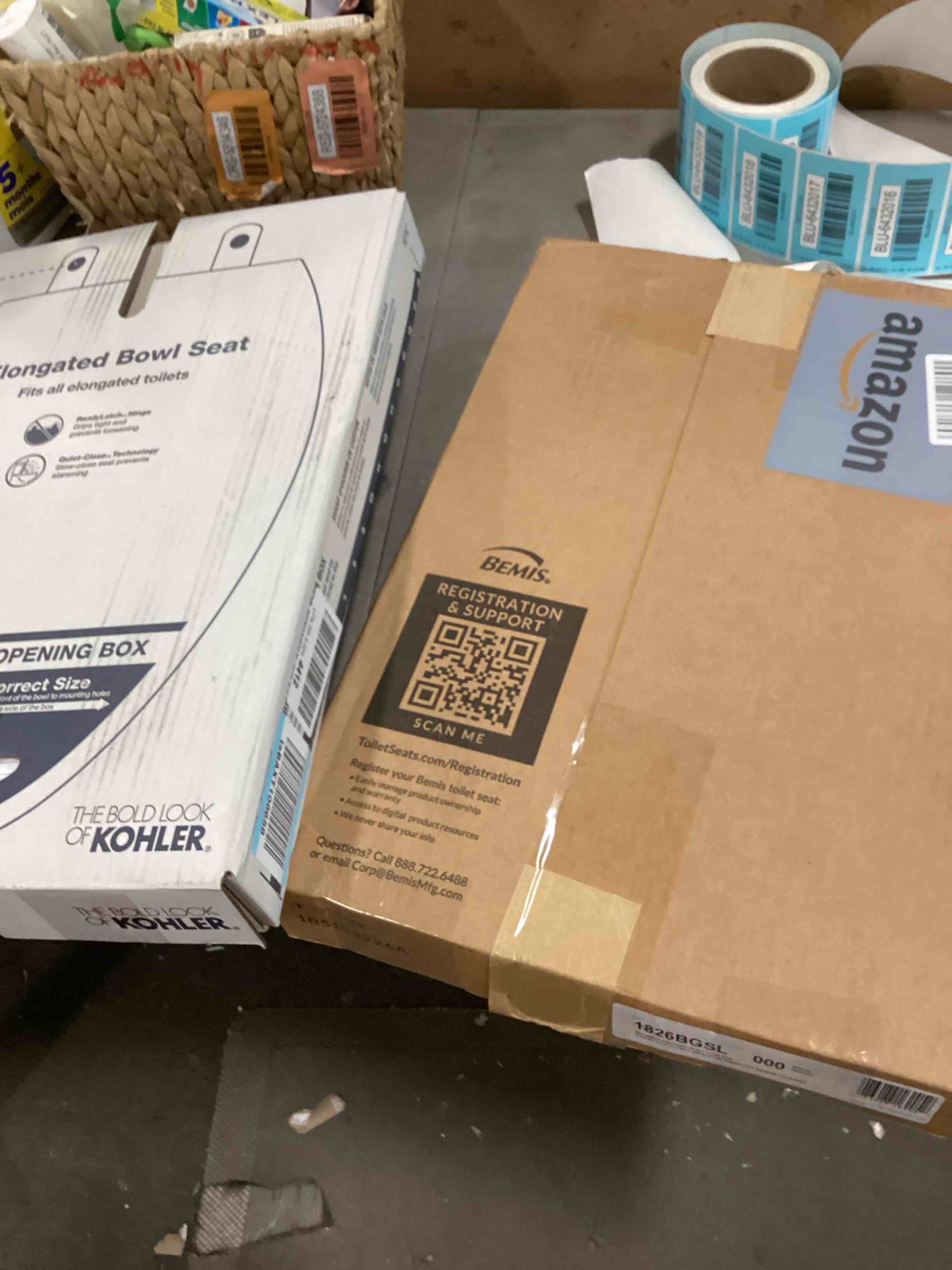 https://s3.amazonaws.com/lotting-images-prod/bidfta/BLU6432015_1718387164058.jpeg