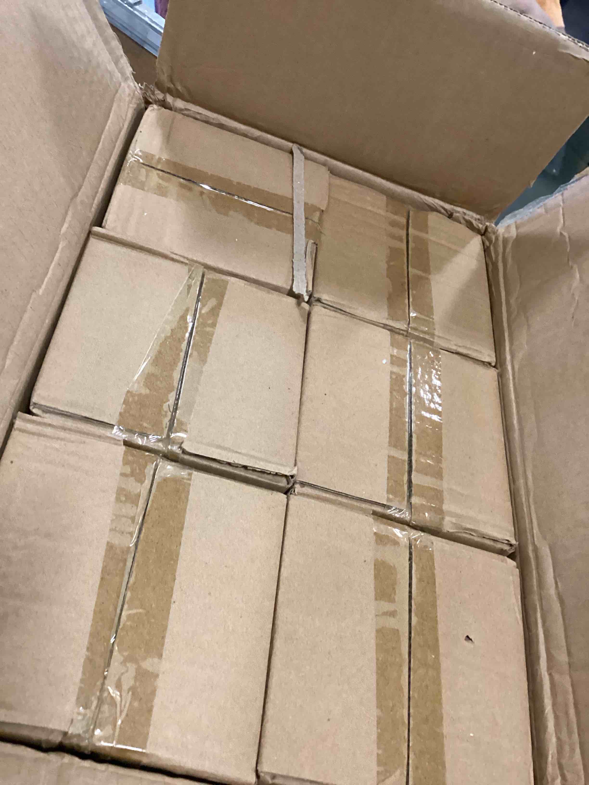 https://s3.amazonaws.com/lotting-images-prod/bidfta/BLU6432150_1718458045085.jpeg
