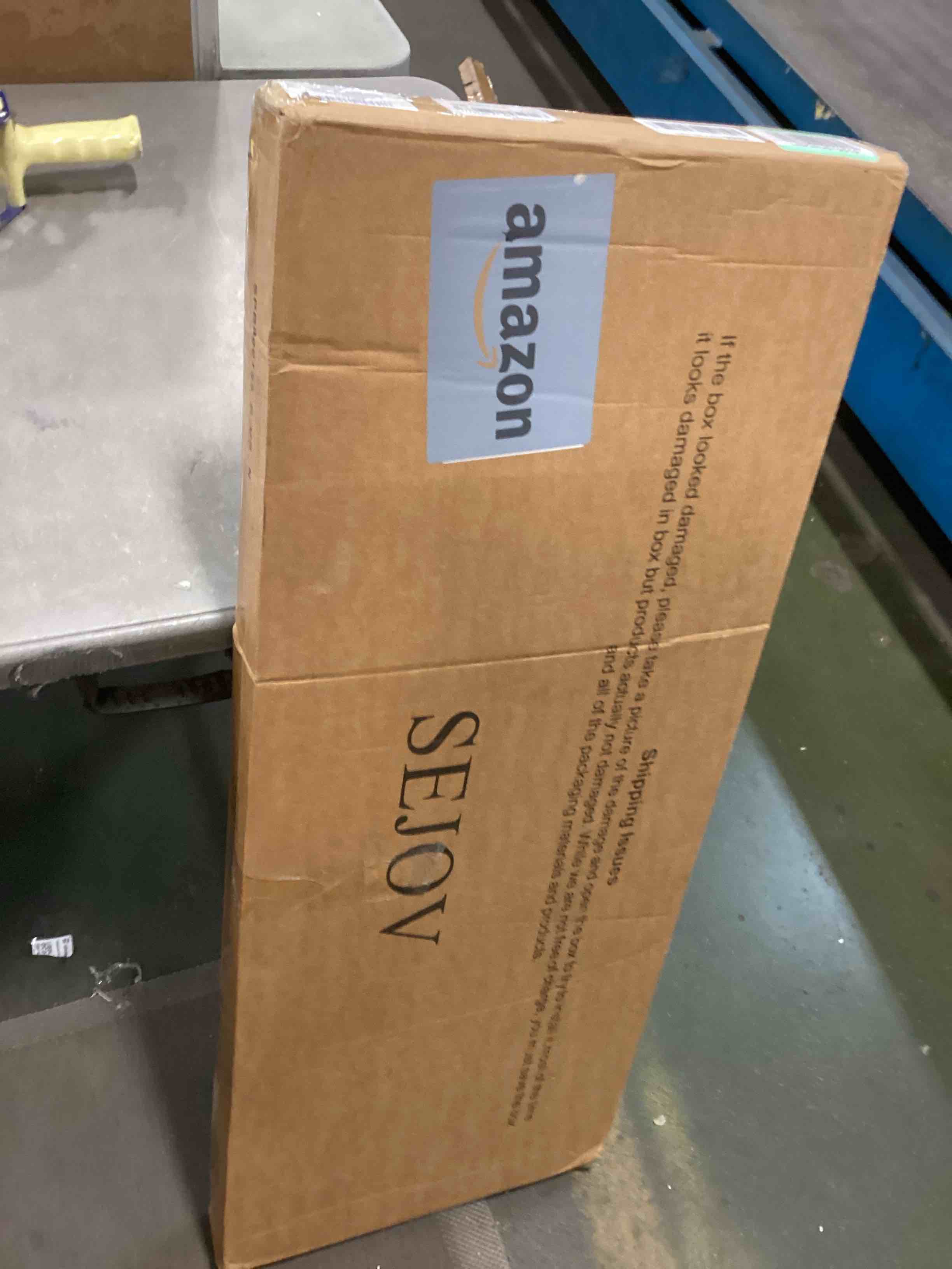 https://s3.amazonaws.com/lotting-images-prod/bidfta/BLU6432153_1718458253598.jpeg