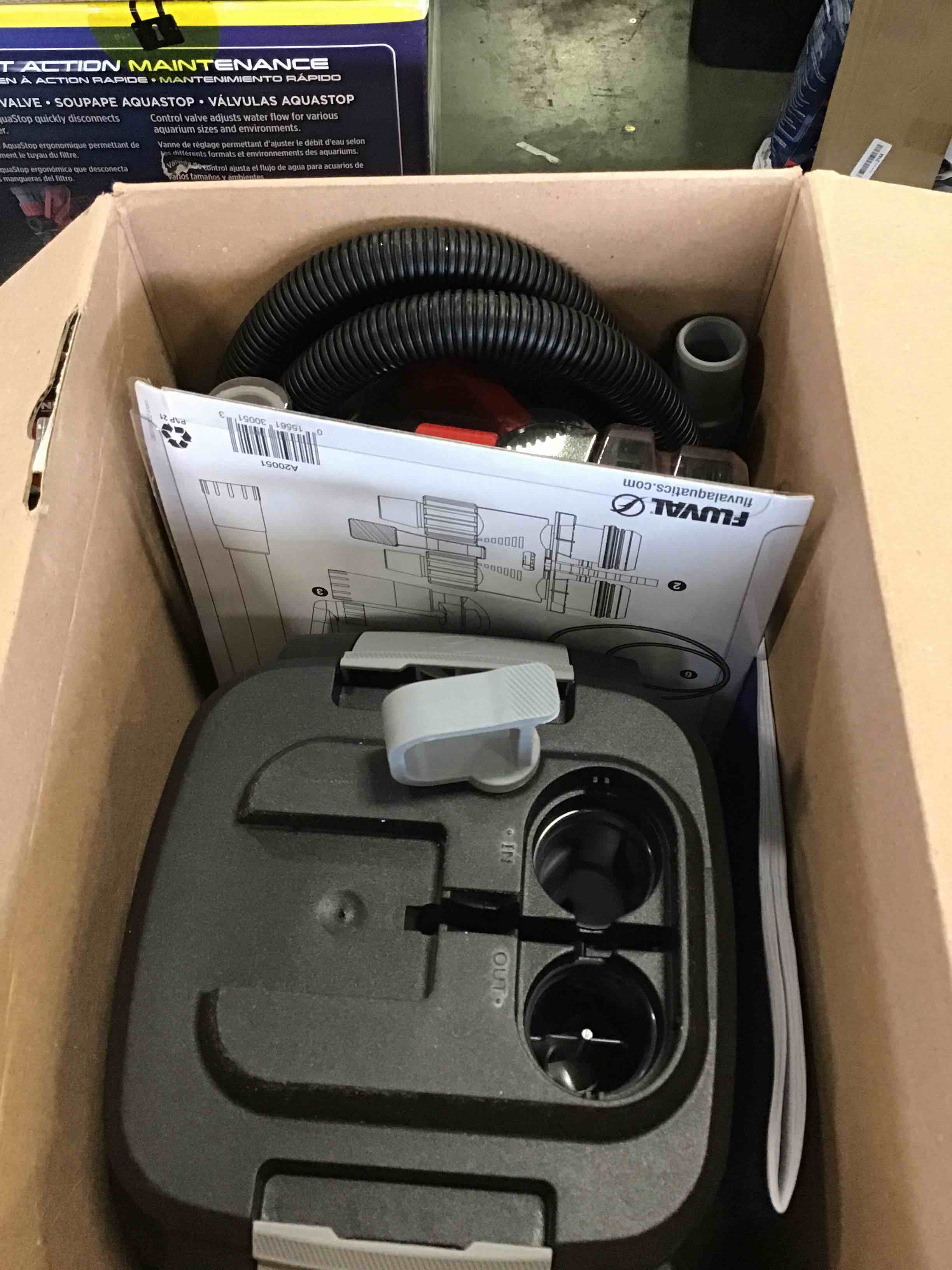 https://s3.amazonaws.com/lotting-images-prod/bidfta/BLU6432474_1717855460261.jpeg