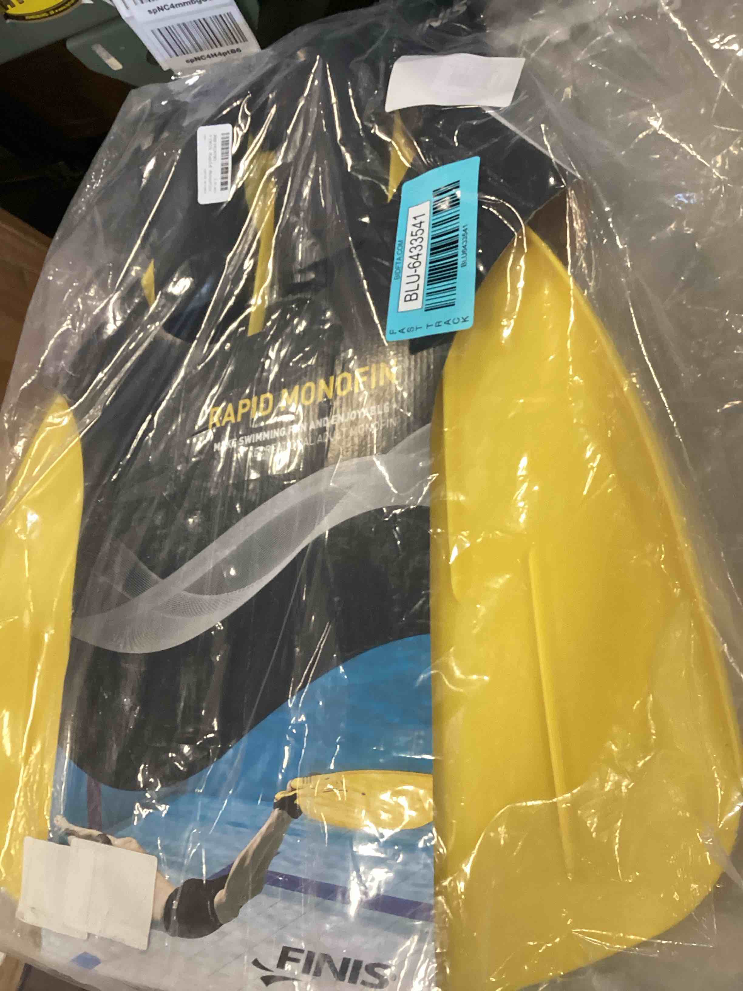 https://s3.amazonaws.com/lotting-images-prod/bidfta/BLU6433541_1718304900550.jpeg