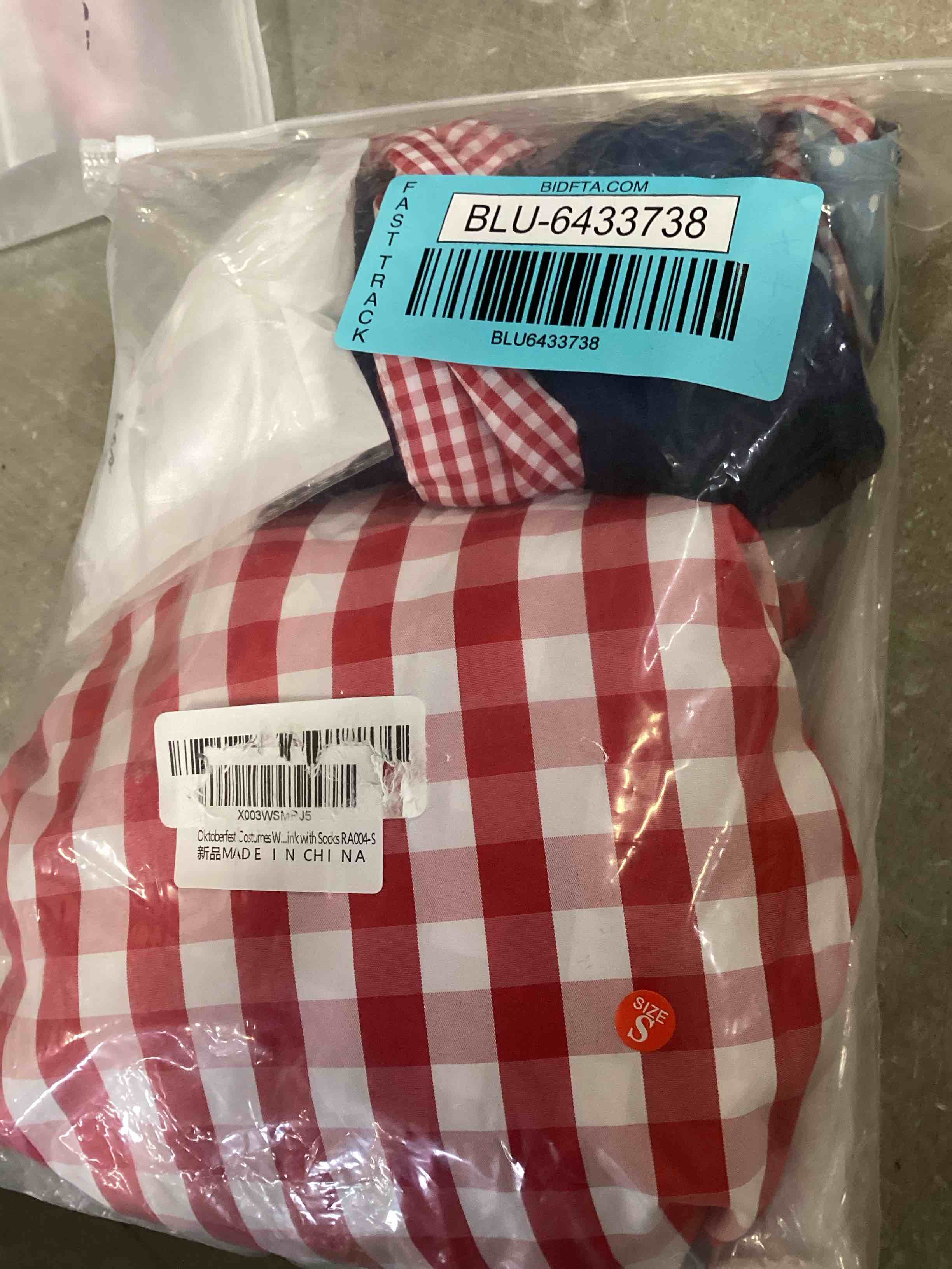 https://s3.amazonaws.com/lotting-images-prod/bidfta/BLU6433738_1718389778498.jpeg